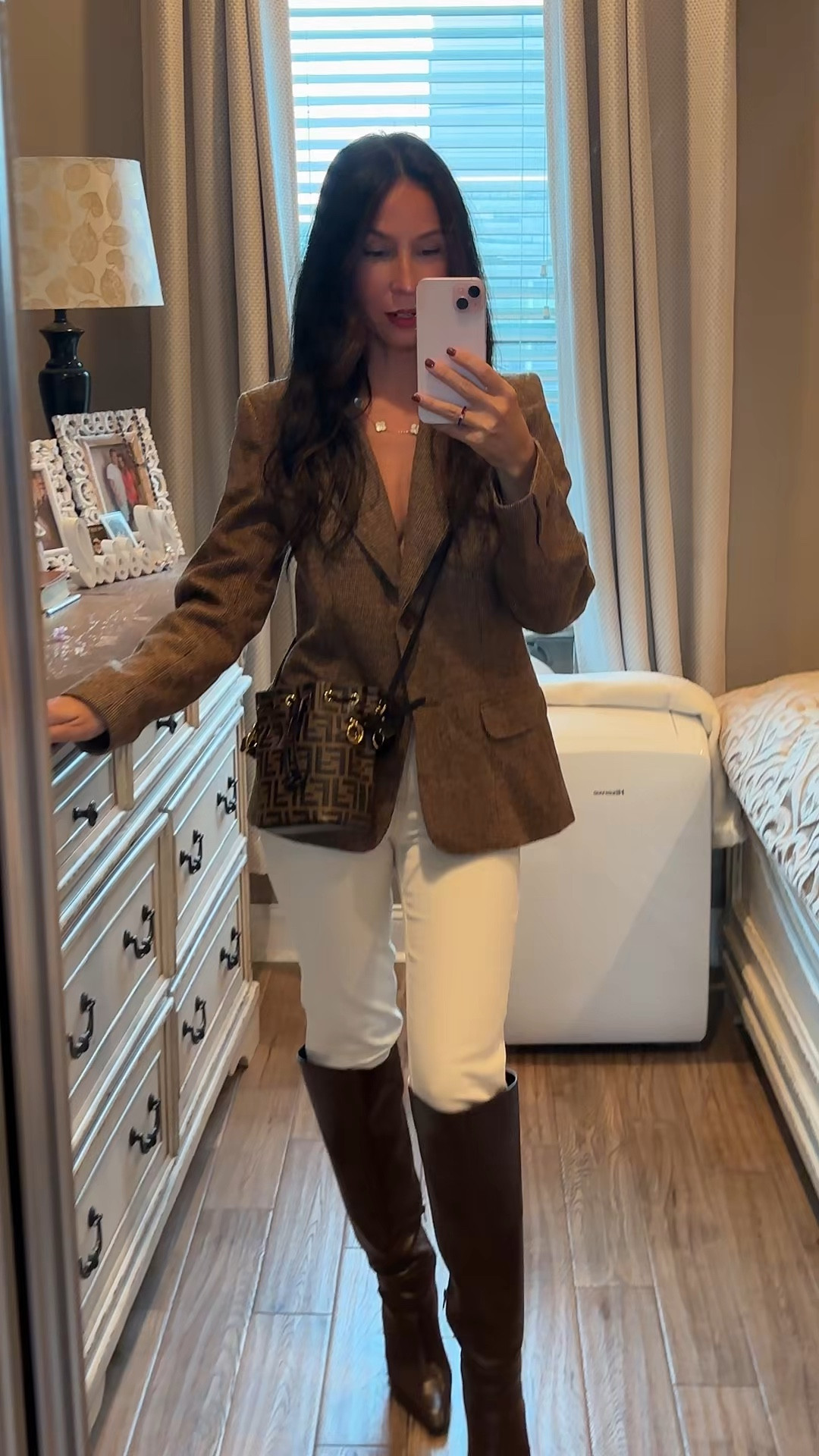 Ralph Lauren 90s Inspo Recreate outfit #90s #ralphlauren #blazer #blazeroutfit #fallboots #falloutfit #datenight #classyoutfit #classy #classicoutfit #vintagefinds

#LTKParties #LTKTall #LTKOver40