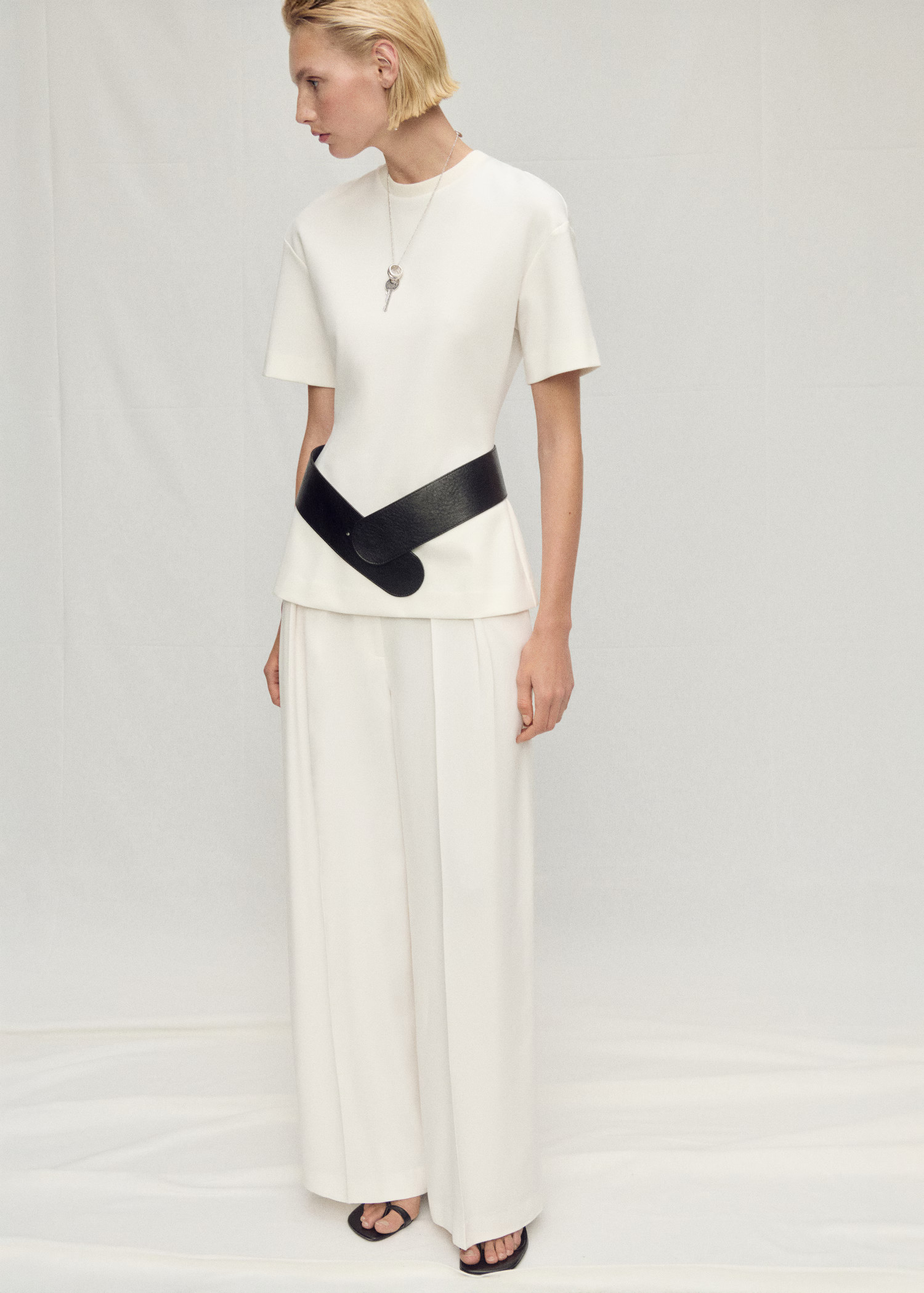 Lyocell suit pants with pleats - Women | MANGO USA | Mango (US/MX/AU)