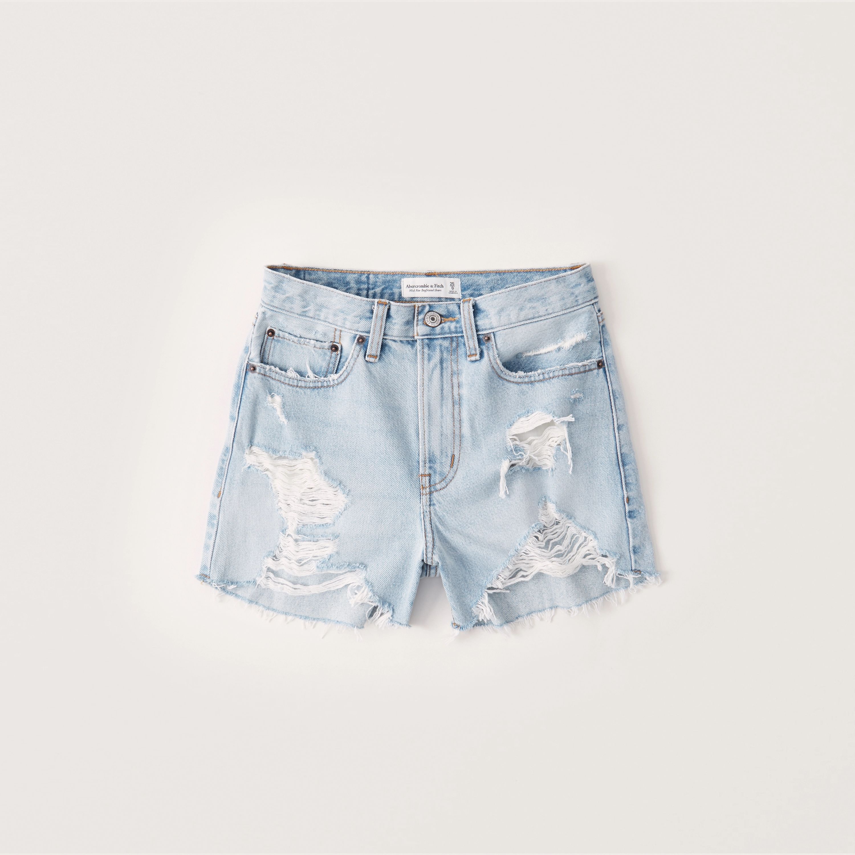 Vintage Feel 100% Cotton Denim
			


  
						Curve Love Mid Rise Boyfriend Shorts | Abercrombie & Fitch (US)