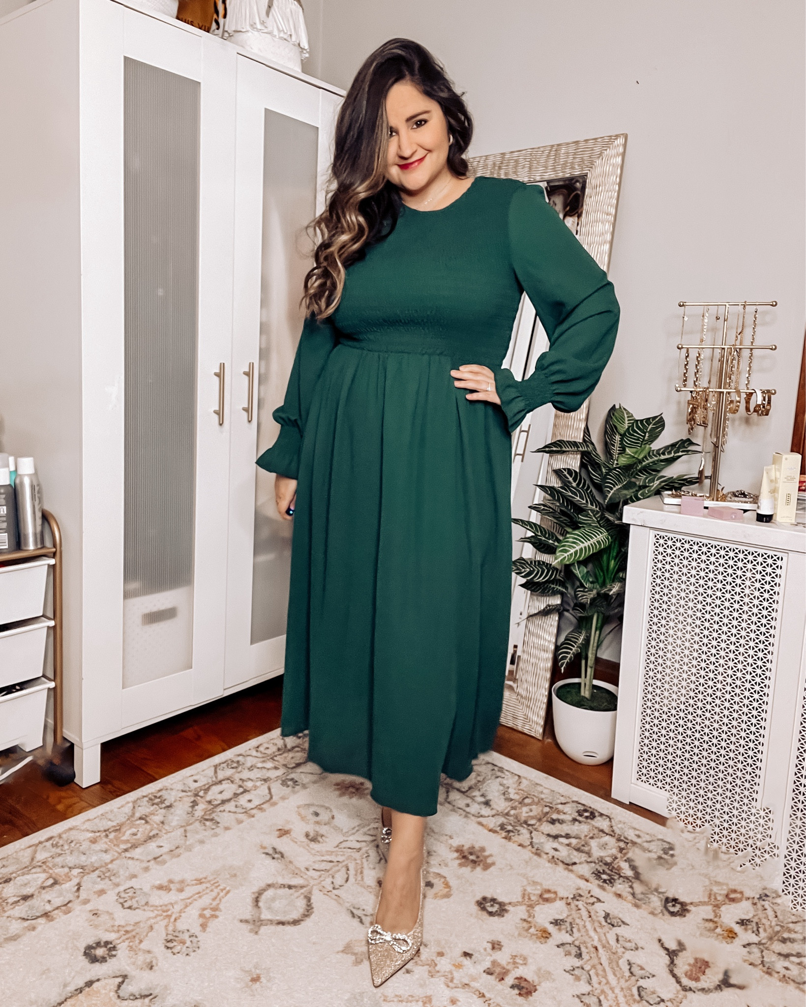 The long sleeve dress you need in your life!

Wearing a large in this gorgeous green dress!

Midsize 
Curvy
Size 12
Amazon dress
Maxi dress
Long dress
Emerald green dresss

#LTKparties #LTKmidsize