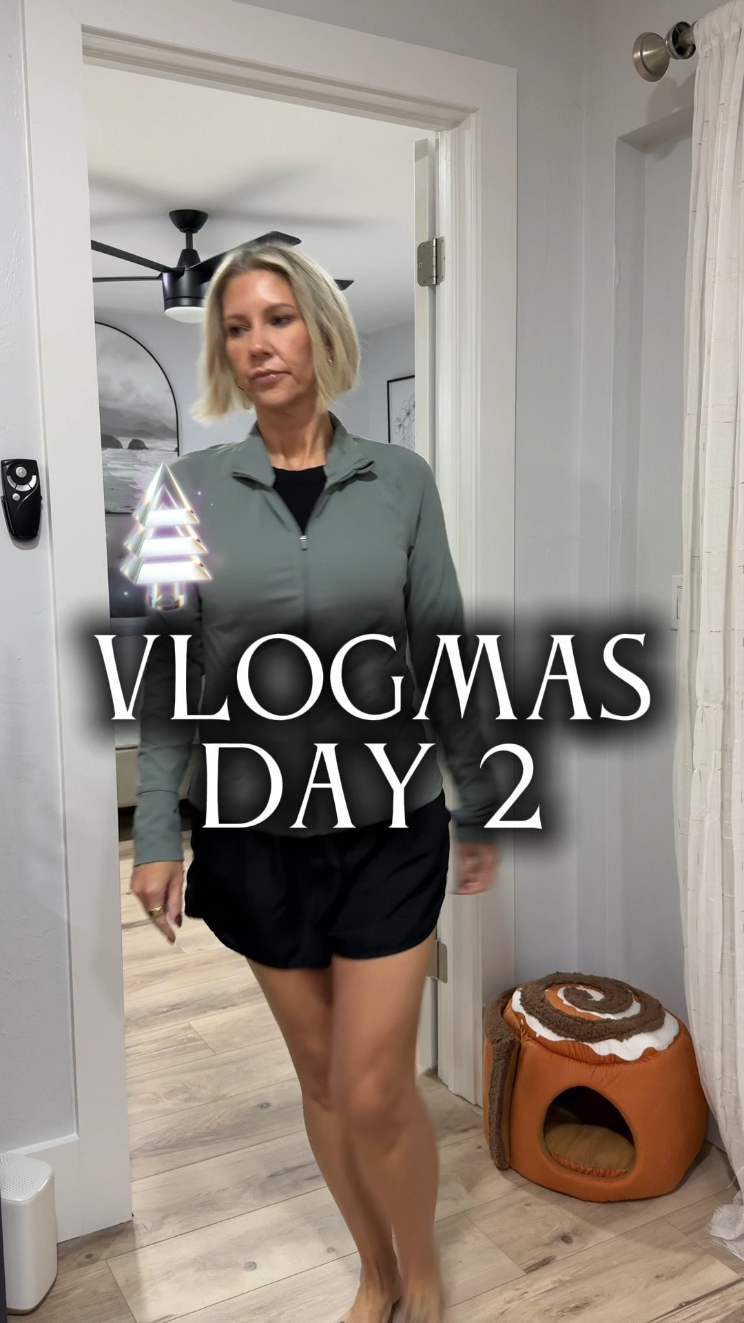 Vlogmas Day 2

I’ll link up everything I can below! 

#LTKdayinmylife #LTKvlog #LTKOver40