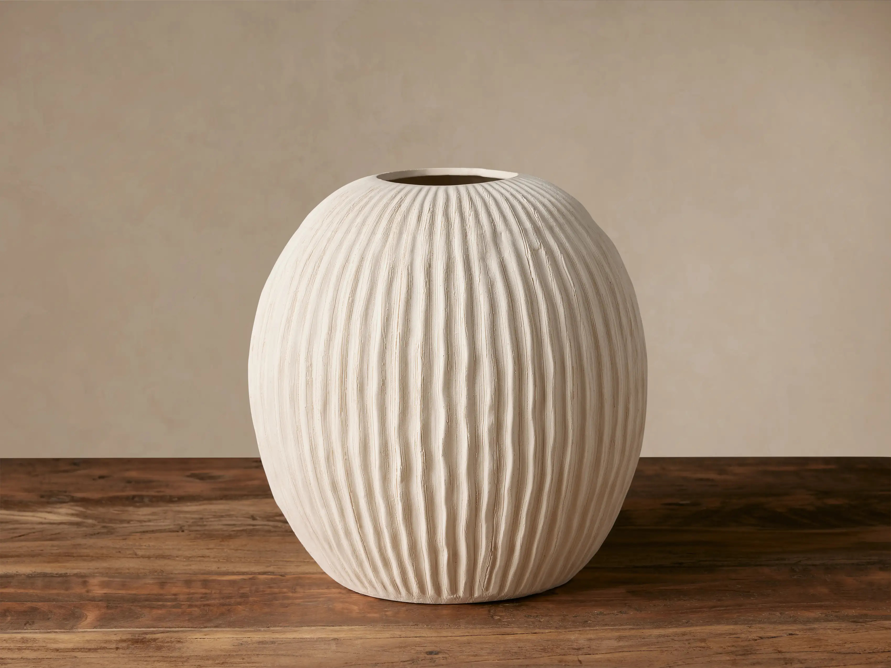 Meadow Vase | Arhaus