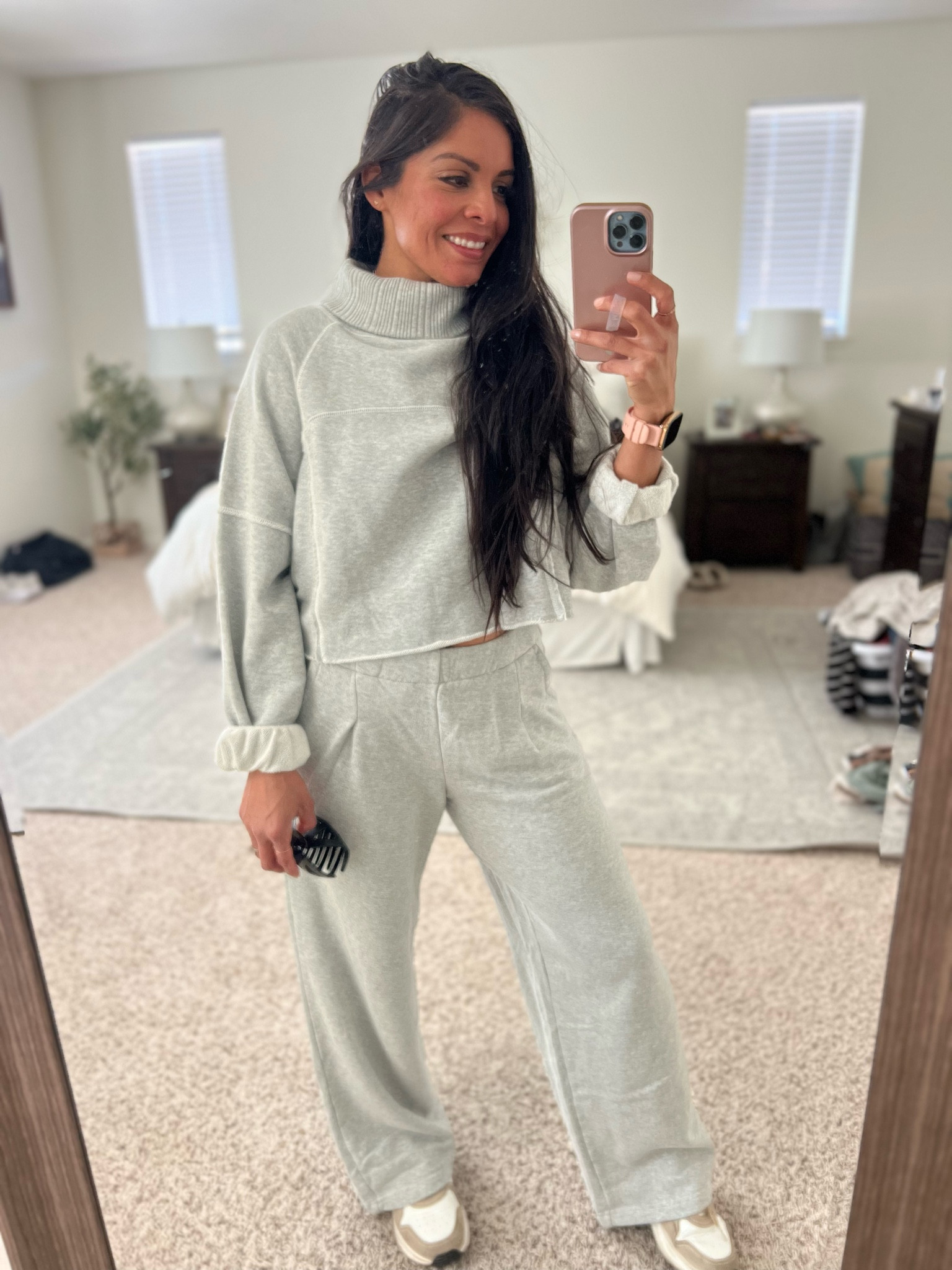 Lounge set 
Aerie 
Mom life 
OOTD
Travel outfit 
Sweatsuit 


#LTKSaleAlert #LTKTravel #LTKStyleTip