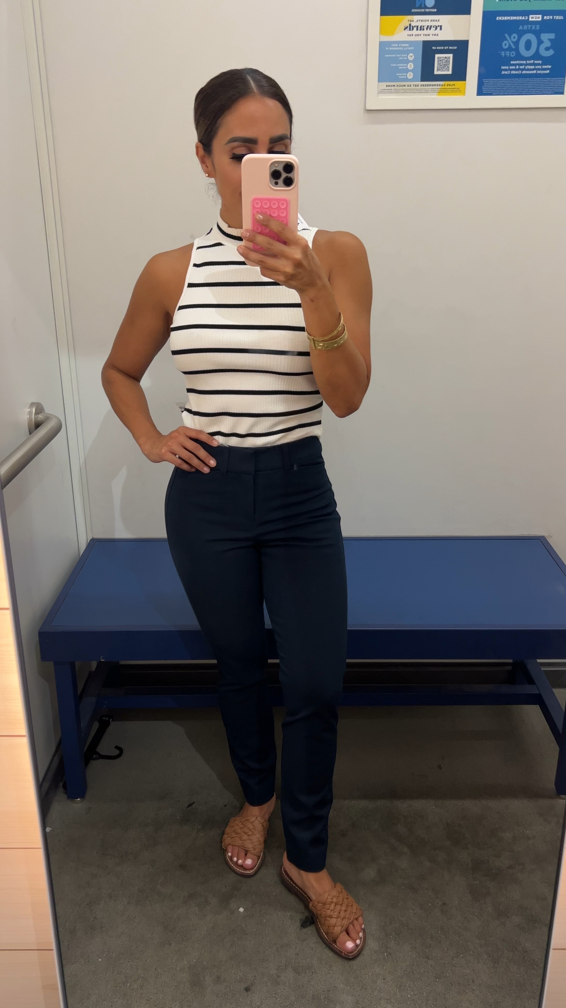 I’m wearing a size 0 (regular) for the pants and a size XS for the top. I am 5’0” and 115 lbs. 34B

#LTKOver40 #LTKFindsUnder50 #LTKVideo