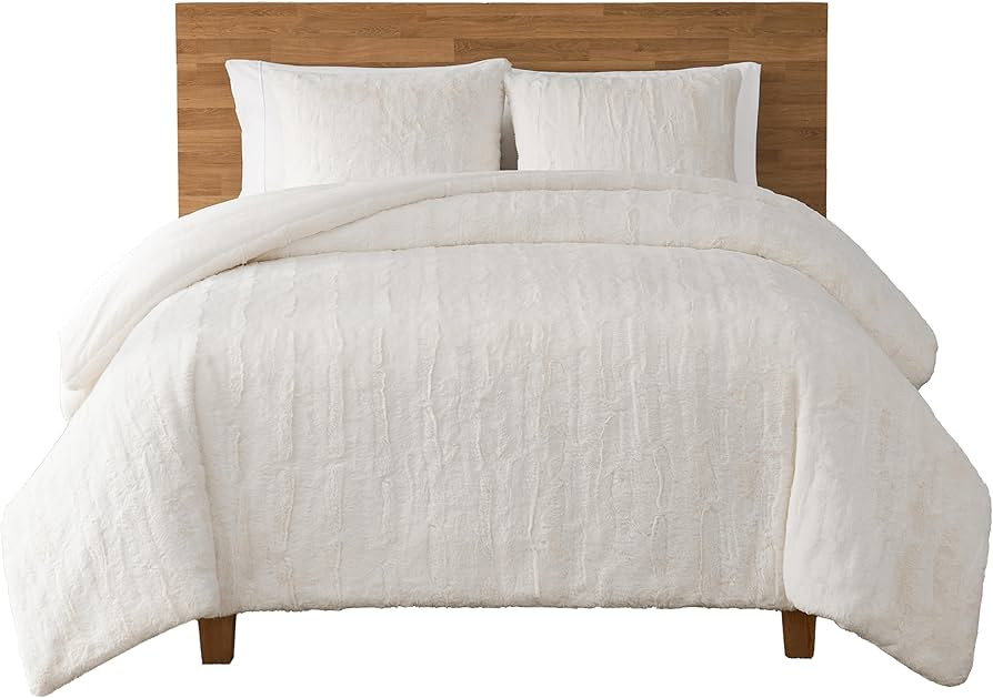 UGG King Size Comforters Set, Faux Fur Extra Soft Comforter Set King, Oversized Fluffy Reversible... | Amazon (US)