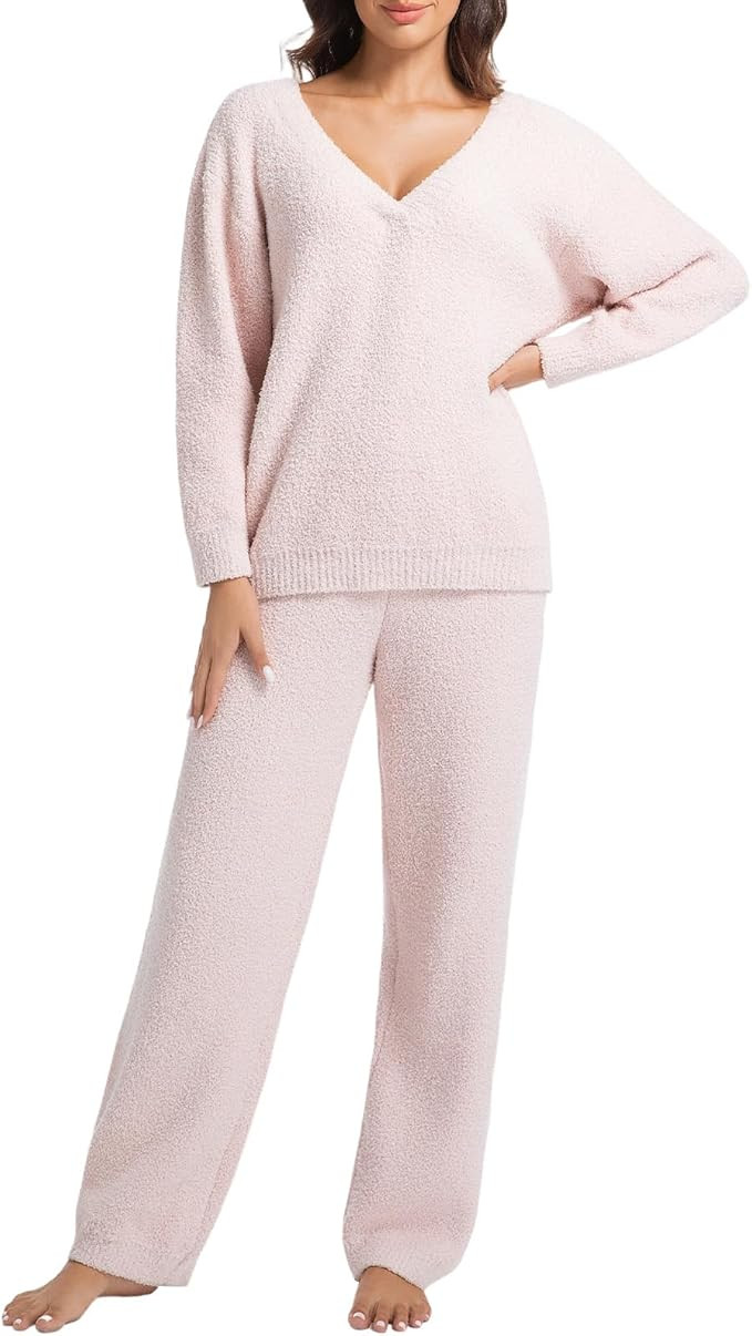 2 Piece Fleece Pajamas for Women Sets V-Neck Outfits Sweater Womens Long Sleeve Fuzzy Loungewear ... | Amazon (US)