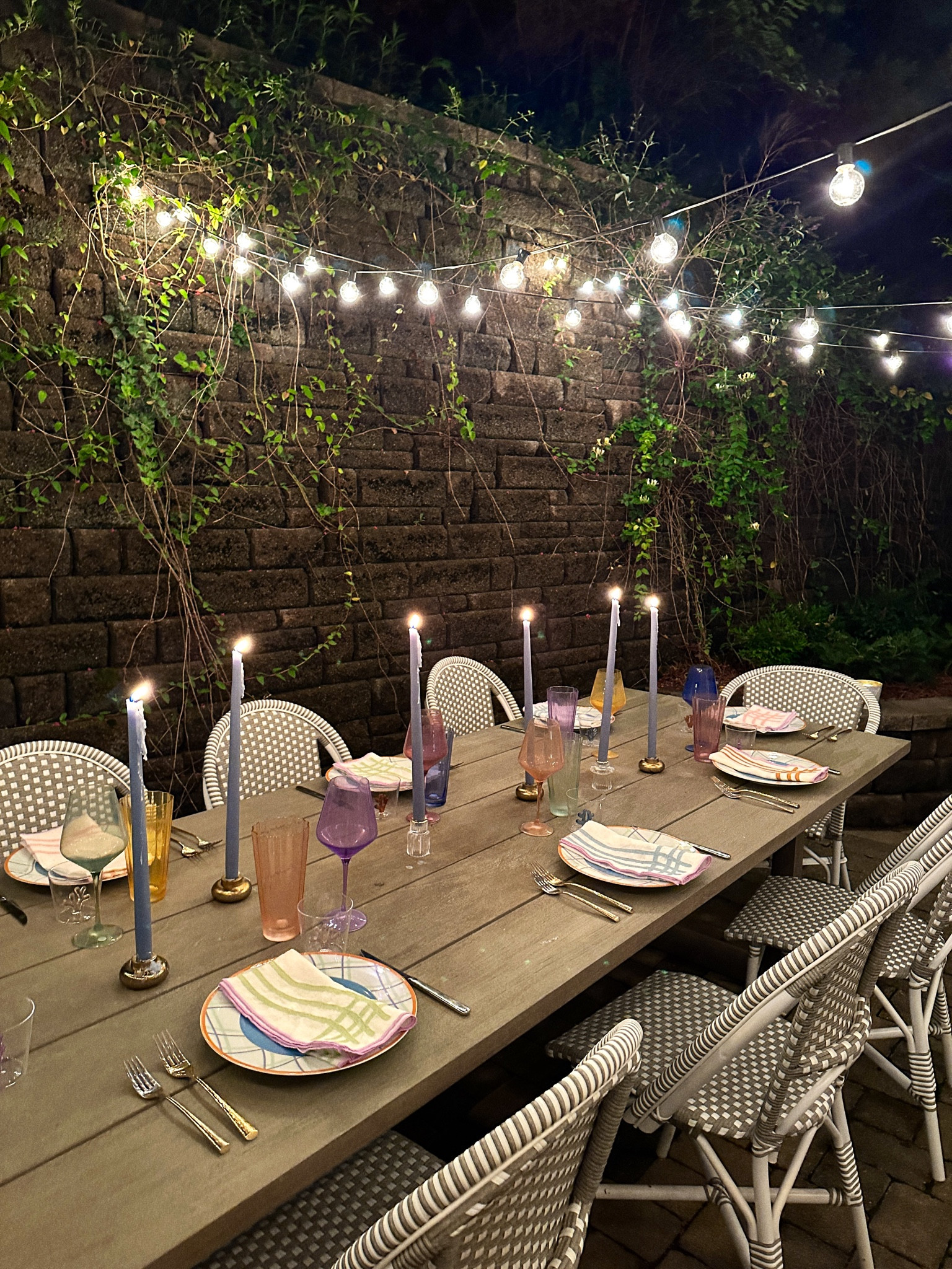 summer dinner party with the cutest plates and napkins by misette table. i’m obsessed with this brand! 