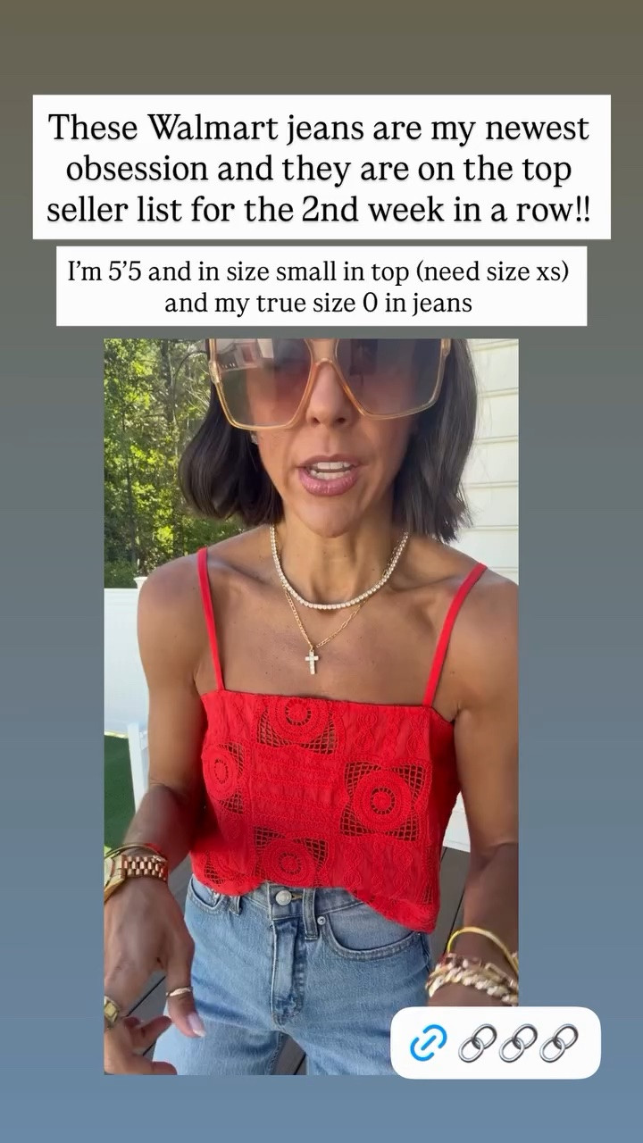 These Walmart jeans are my newest obsession and they are on the top seller list for the 2nd week in a row!! I’m 5’5 and in size small in top (need size xs) 
and my true size 0 in jeans