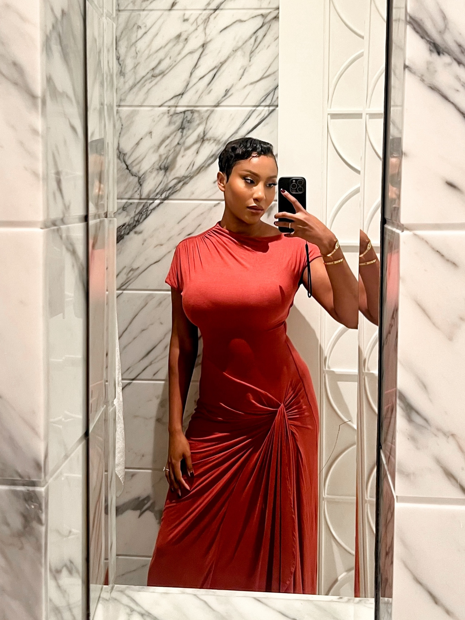 This dress SNATCHES your waist! 

#LTKstyletip #LTKover50style #LTKuk