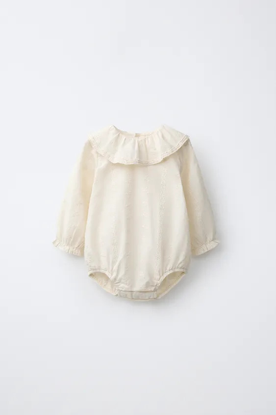 EMBROIDERED FLORAL BODYSUIT | Zara US