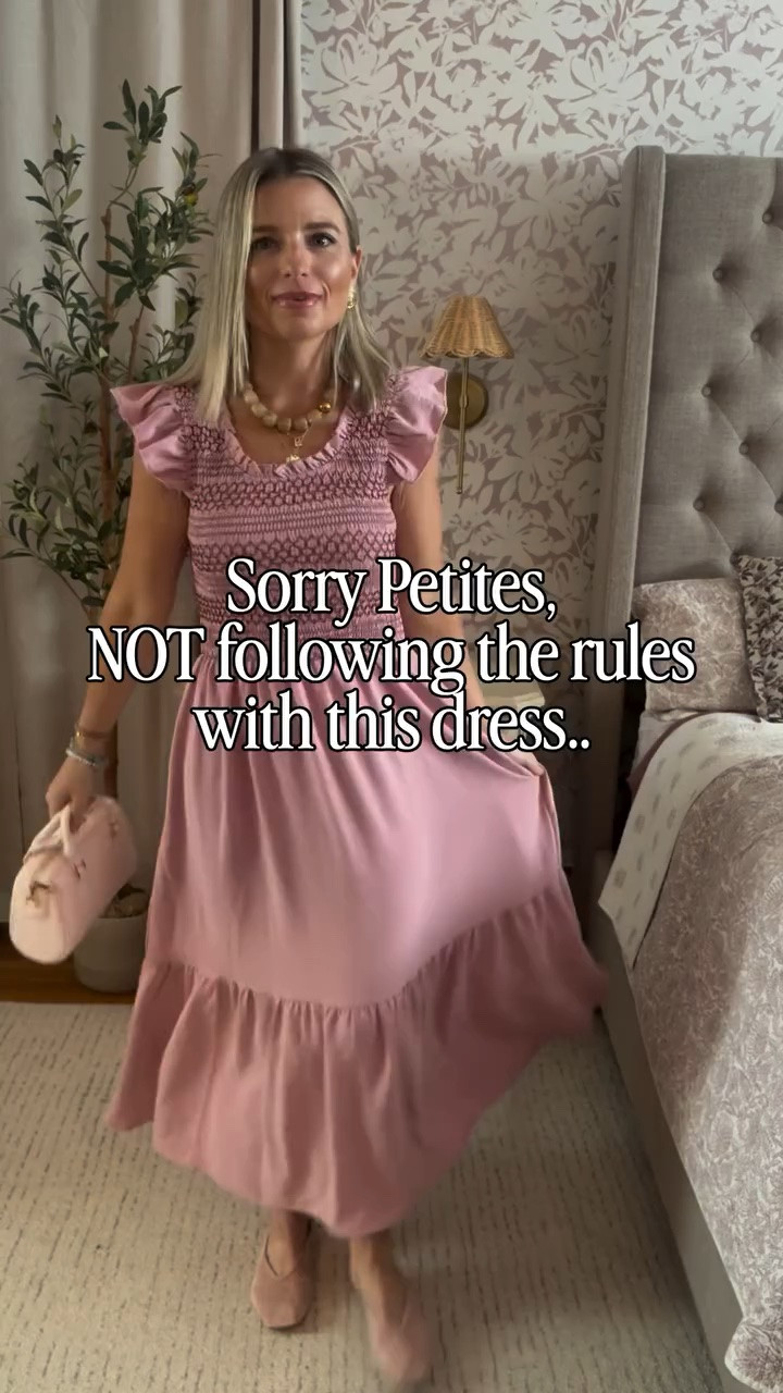 Comment DRESS for a 🔗 to everything! 💕 🌺 

This dress works because:
✔️ it defines the waist naturally
✔️ it keeps proportions balanced
✔️ it elongates your silhouette
✔️ it moves with your frame
✔️ Easy “throw on and look put together” piece

#petitedress #petitetips #styletips #styling #specialoccasion graduation dress family photo dress whattowear affordable finds GRWM ootd outfitinspo