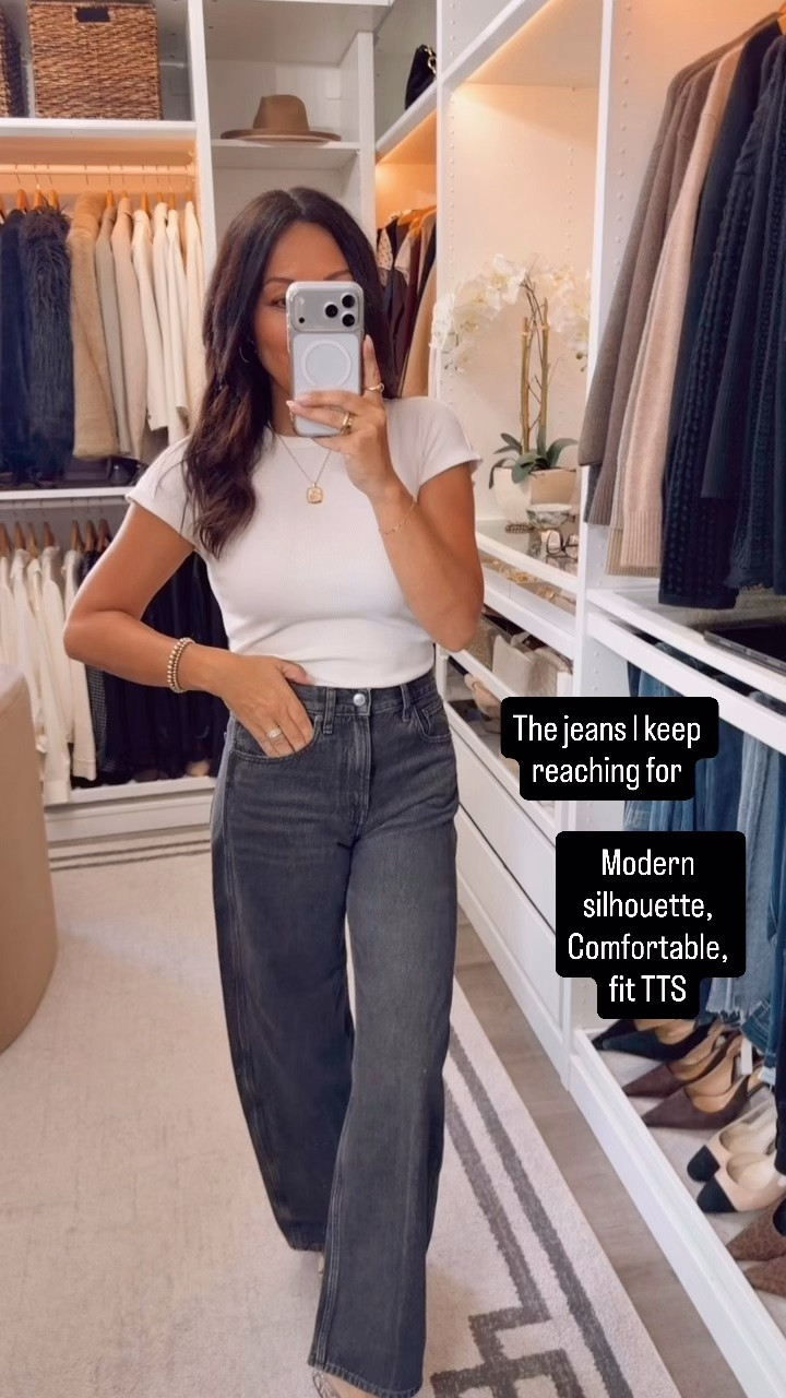 Jeans fit perfectly 🙌🏽 True to size, wearing a 26 regular

#LTKootd #LTKOver40