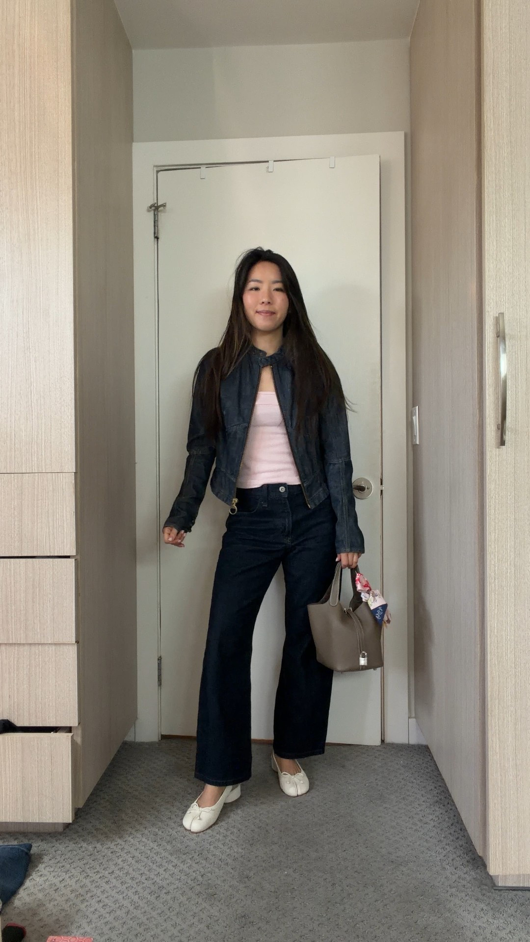 have been so into dark denim lately! here is another favorite look 💓 i can’t believe theyre only $50

#LTKPetite #LTKFindsUnder50