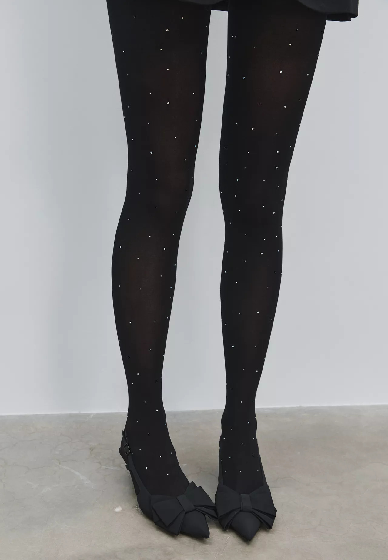 Kitten heel schoenen met strik - Mode voor dames | Stradivarius Netherlands | Stradivarius (NL)