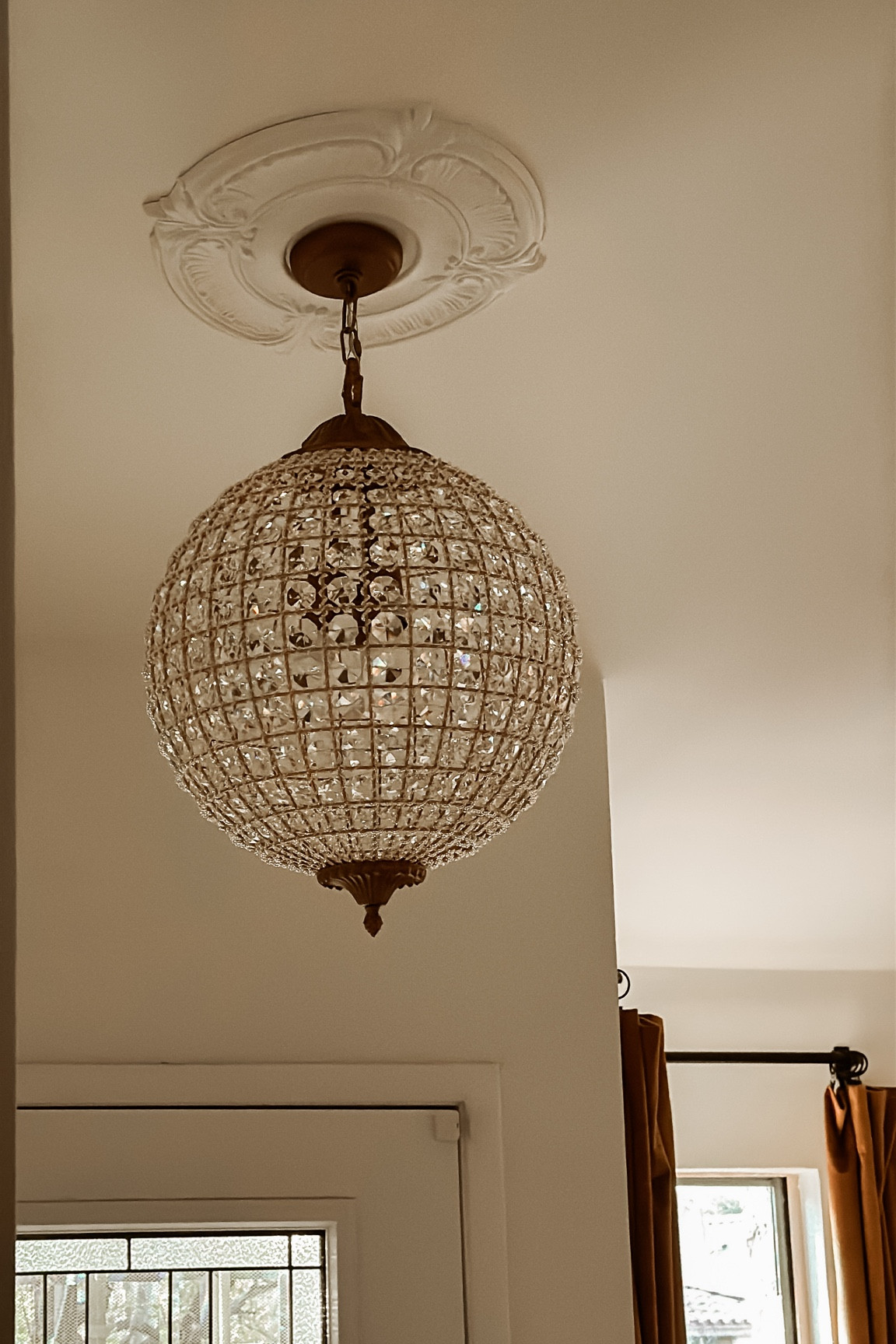 Details on our new brass & crystal globe chandelier! 

#homedecor #falldecor #lightfixture #globelight #antiquelight #antiqueceilinglight #brasslight #brassceilinglight #antiquependantlight #brasspendantlight #lighting #lamp #interior #interiordesign #chandelier #antiquechandelier #brasschandelier #victorianchandelier 

#LTKHome #LTKOver40 #LTKSaleAlert