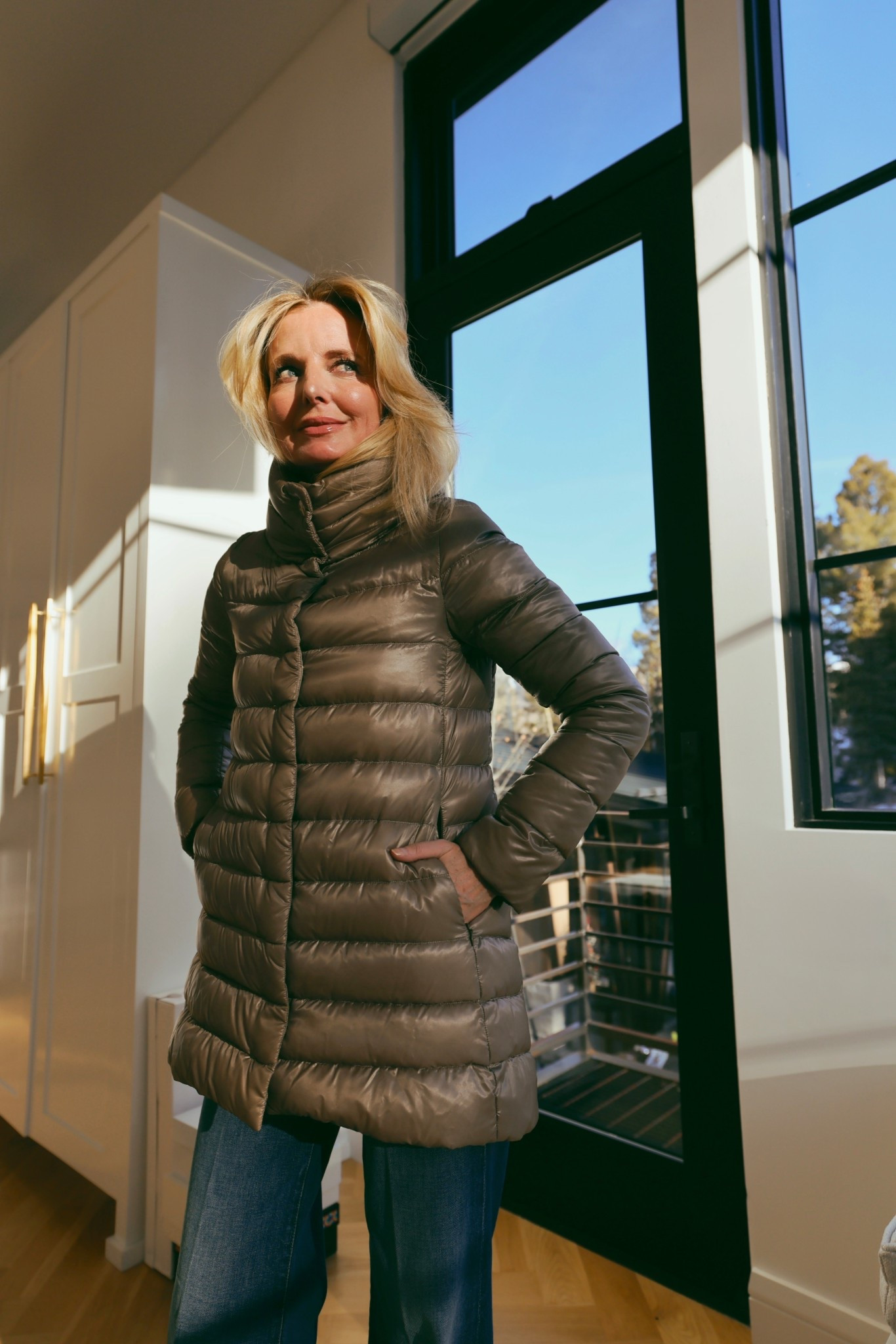 This is one of my all-time favorite puffers. I love that it’s very lightweight, yet super warm and luxe. The funnel neck and bum coverage are great for keeping cozy. Plus, the color is stunning! 

#LTKSeasonal