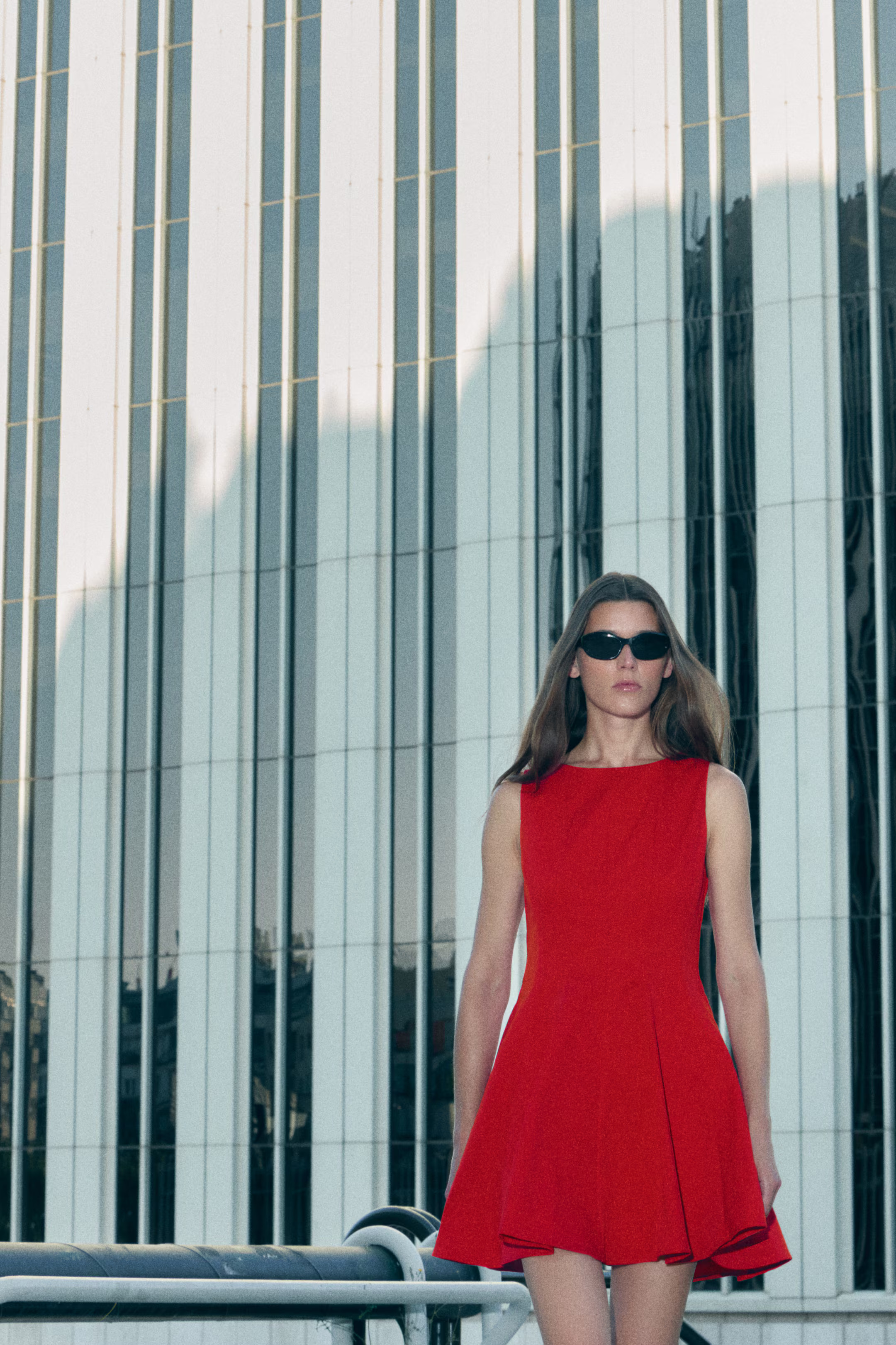 Flared-skirt dress | H&M (UK, MY, IN, SG, PH, TW, HK)