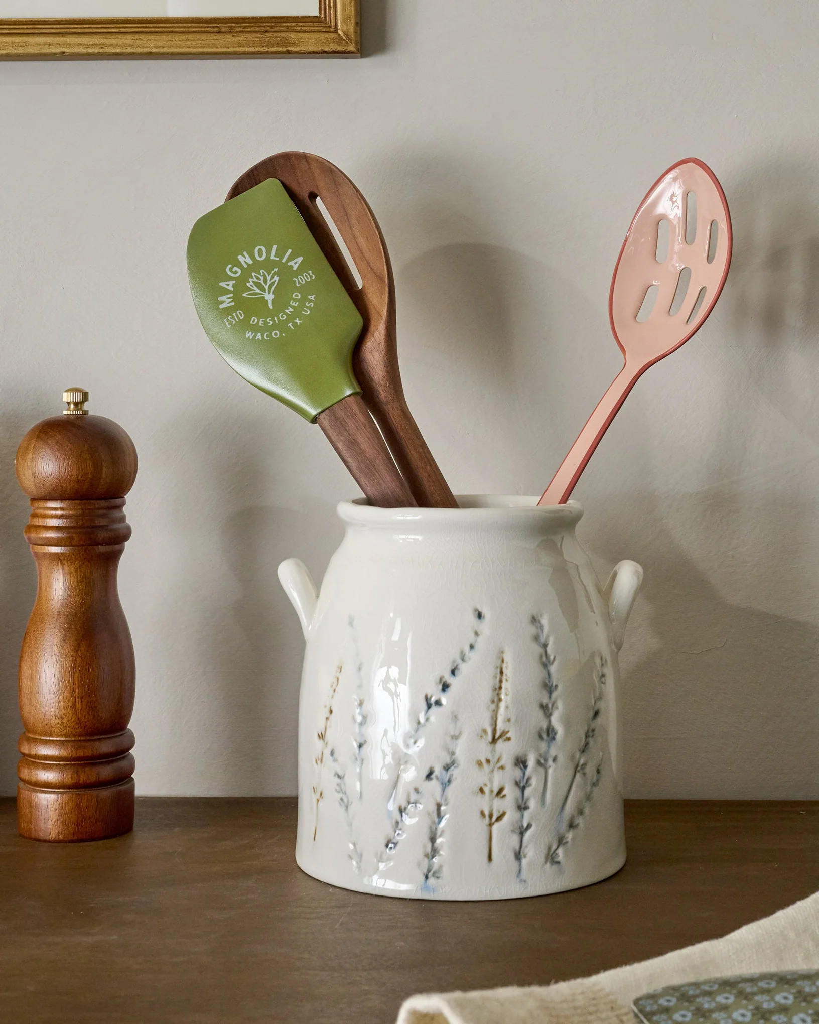 Pressed Floral Utensil Crock | Magnolia
