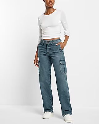 Low Rise Medium Wash Baggy Straight Cargo Jeans | Express