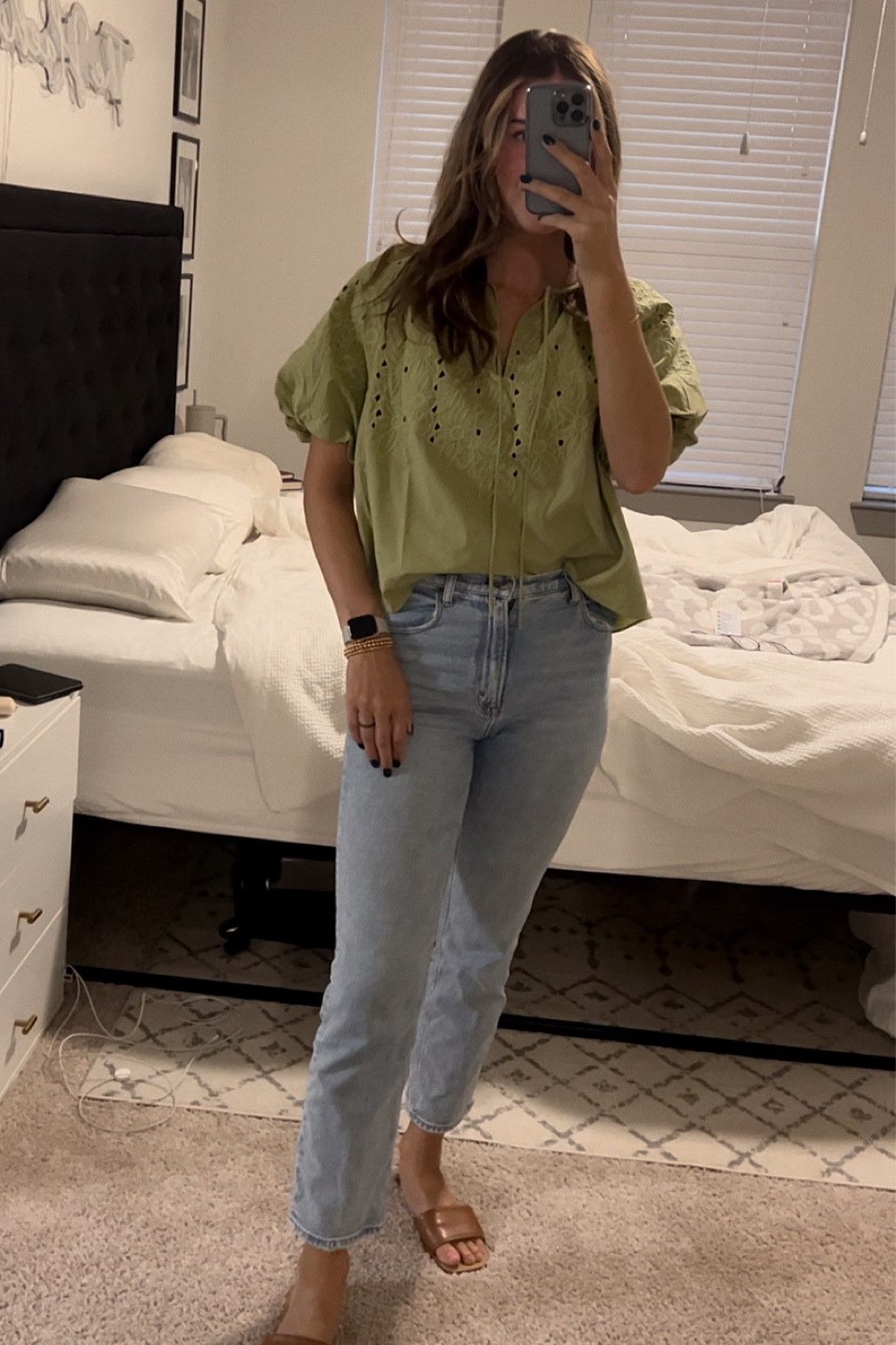 teacher outfit, top and shoes are on sale! 

teacher, work outfit, blouse, fall transition outfit for work, fall transition 