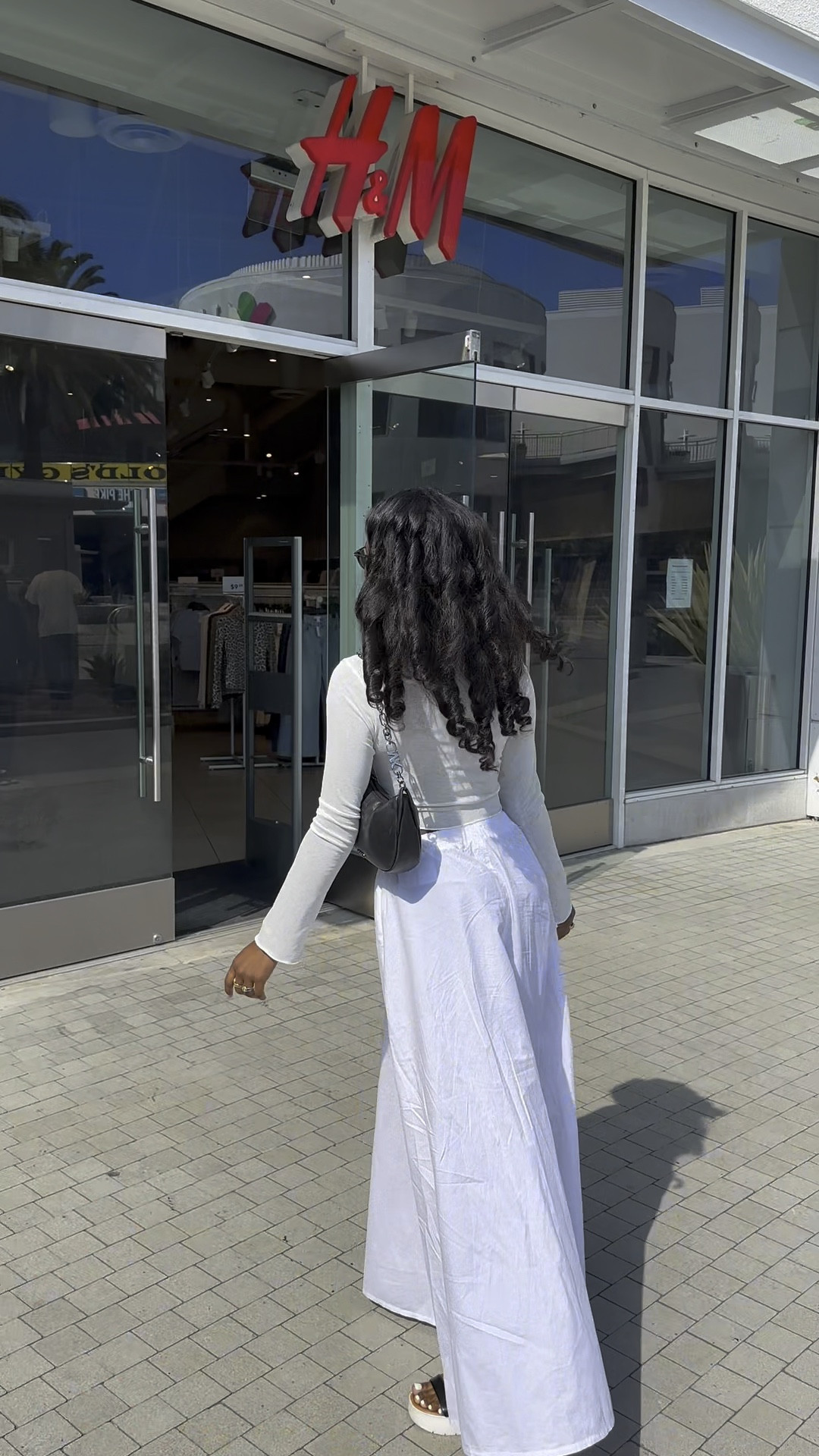 Found the perfect denim jeans for fall in H&M, there are SO MANY colors — grab them while they’re on sale!



#LTKFindsUnder50 #LTKSeasonal #LTKFallSale