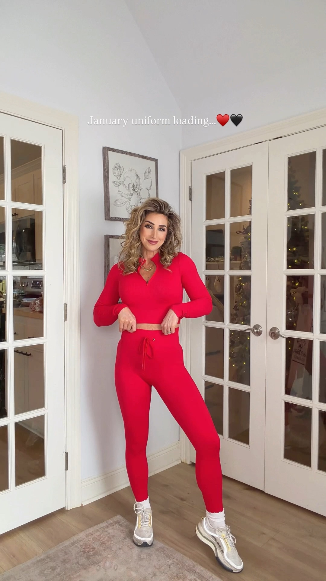 Me not over my red obsession. ♥️ This set gives such great support and the thickness of the ribbed fabric is absolute perfection! 👌🏻

Fitness lifestyle, gym outfit, workout outfit with leggings, red leggings, red long sleeve workout top, sneakers

#LTKfitnessgoals #LTKActive #LTKdayinmylife

#LTKActive #LTKfitnessgoals #LTKdayinmylife