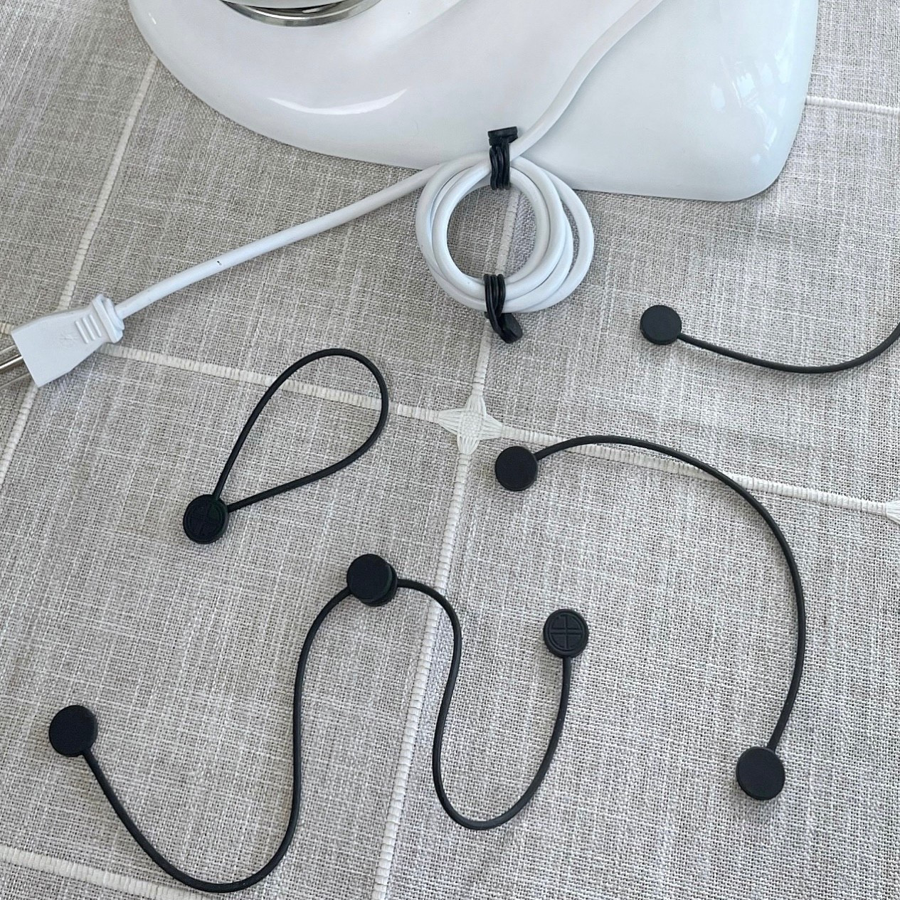 Cord Organizationn

#LTKTravel #LTKHome #LTKFindsUnder50