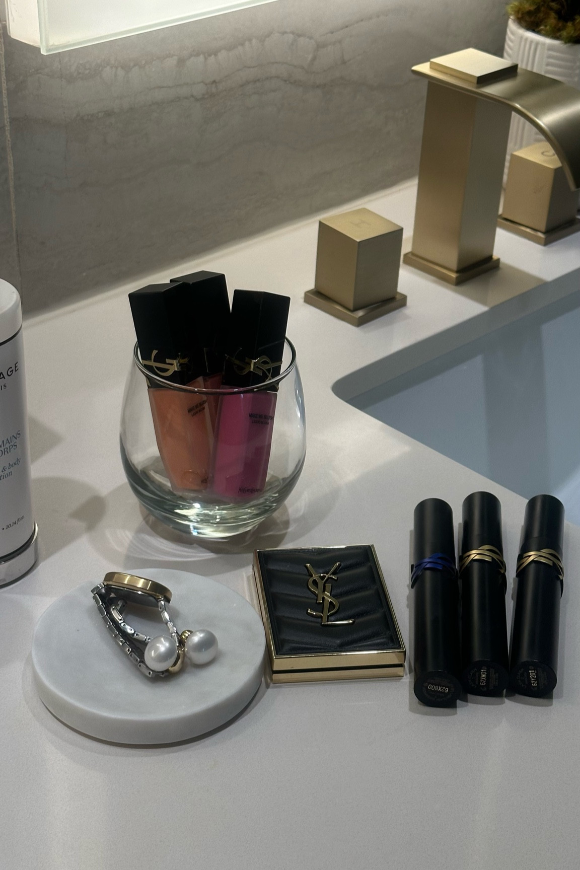 YSL Beauty essentials ✨ 

#LTKFindsUnder50 #LTKBeauty #LTKStyleTip