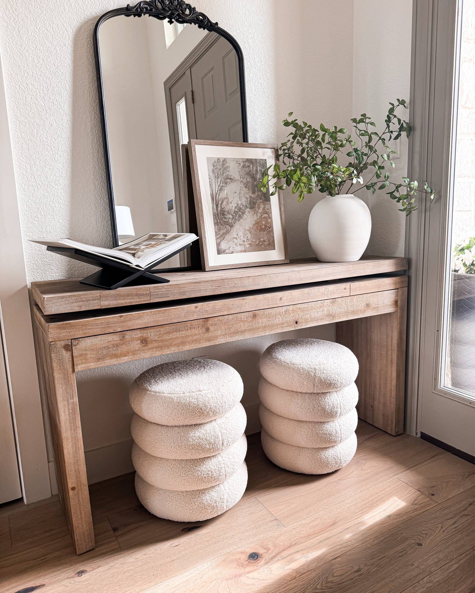 if you’ve been here a while, you know i’m very picky about faux florals. these are some of my favorites for spring—so realistic & most are super budget-friendly (plus one that’s a little splurgy but SO worth it!)

#springhomedecor #fauxflorals #fauxflowers #springflorals #springhome #amazonfinds #targetfinds #homedecor #homedecorinspo 

#LTKSpringSale #LTKSeasonal #LTKHome