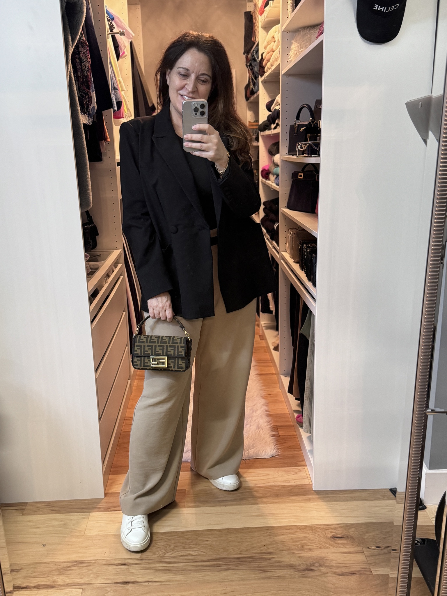 Nothing more classic than trousers, a blazer and a pair of white sneakers!

#LTKSpringSale #LTKmidsize #LTKover40