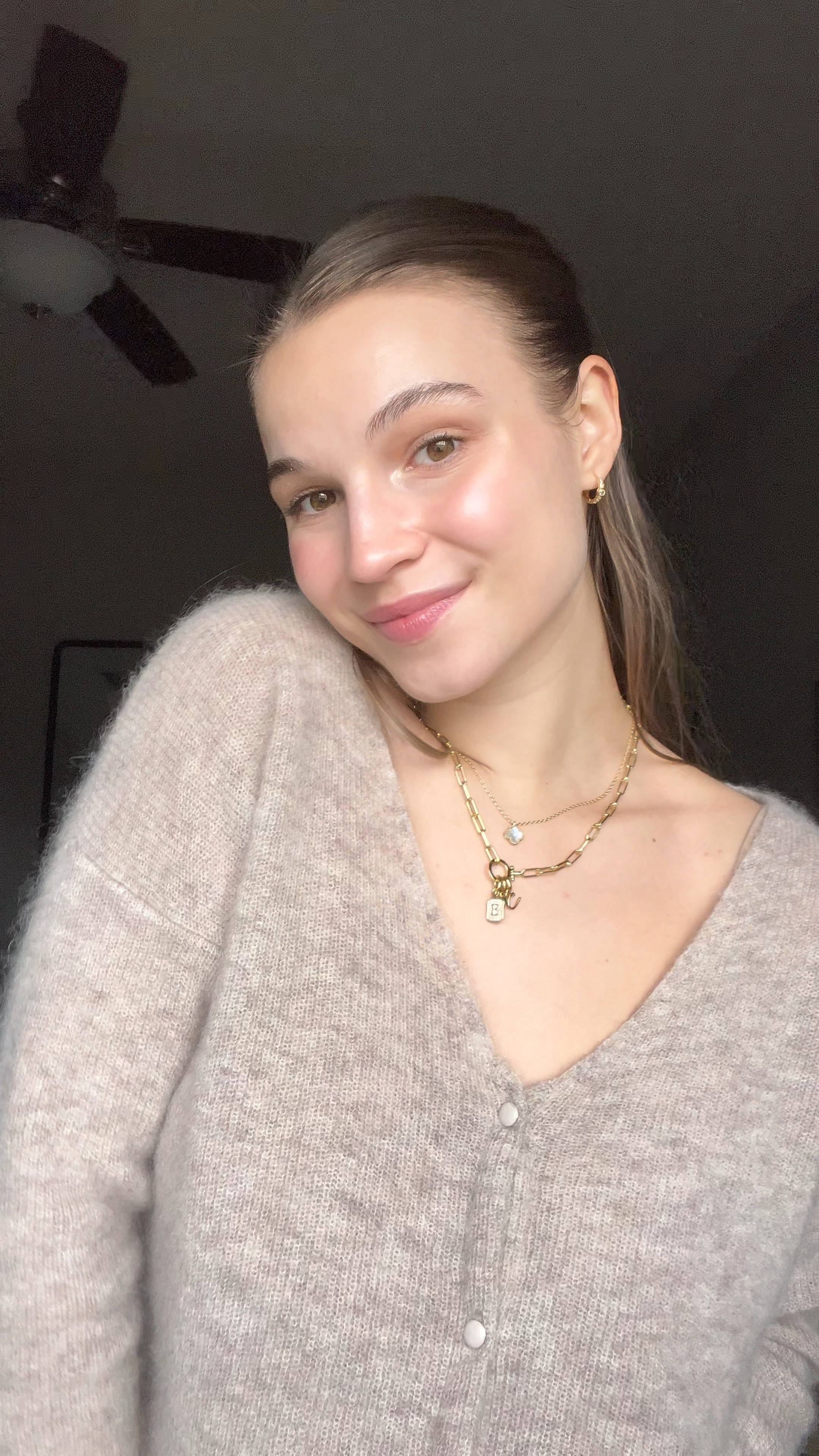 my favorite cardigan 

#LTKSeasonal #LTKeurope #LTKworkwear