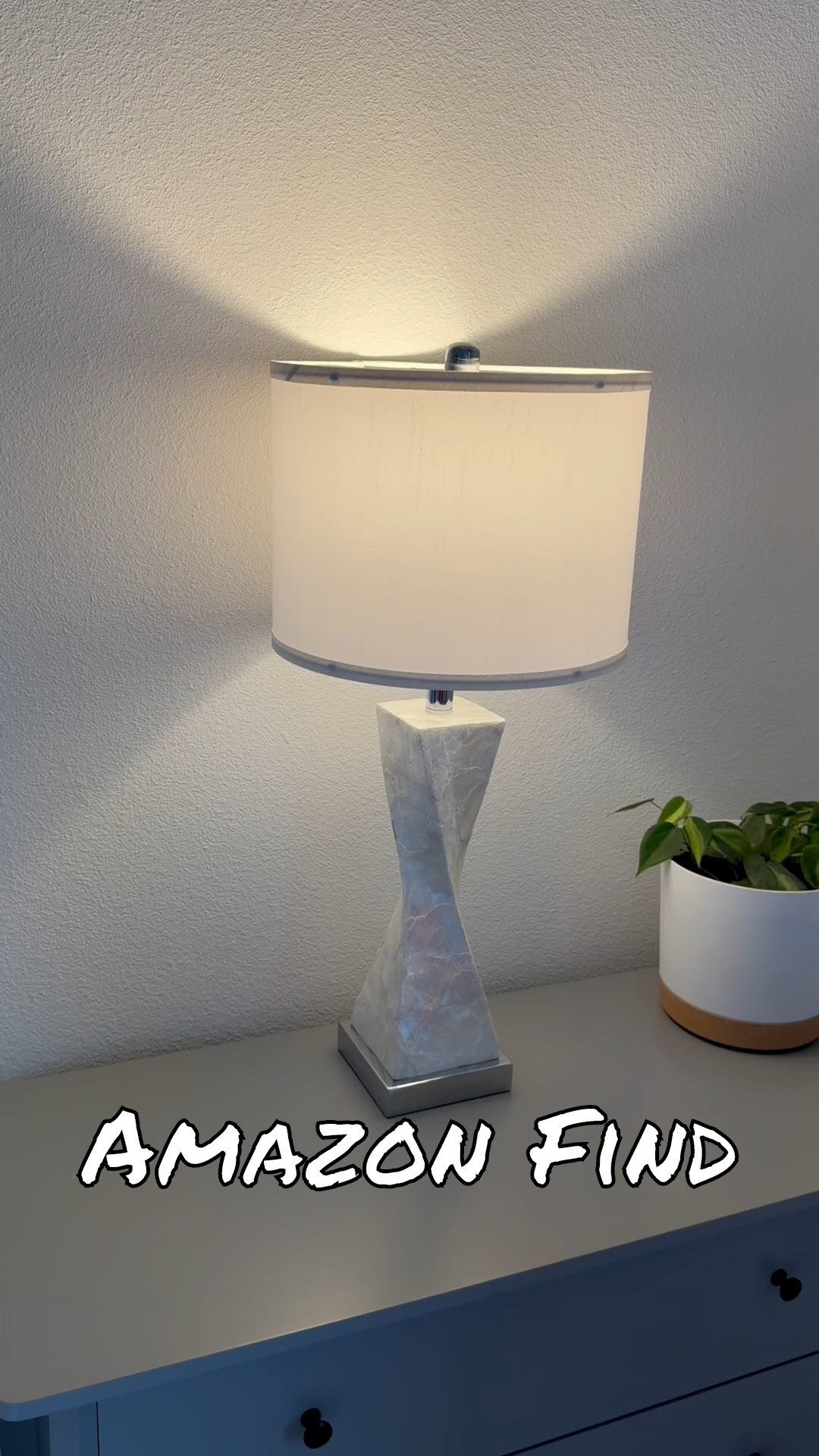 These lamps instantly elevated the whole room 🤍
The SAFAVIEH Shelley table lamp set is tall, elegant, and so practical — the built-in USB charging port is a game changer for nightstands and side tables. Clean white, modern concave design, and LED bulbs included, so they’re ready to use right out of the box. Perfect for bedroom, living room, or home office styling.
🔌 Stylish + functional = home upgrade done right.
Shop them here 👇
#LTKhome #LTKfinds #LTKunder500 #HomeDecorFinds #ModernHomeDecor #BedroomInspo #LivingRoomDecor #TableLamps #InteriorDetails #HomeStyling #NeutralHome #WhiteDecor #HomeEssentials #AmazonHome 

#LTKSaleAlert #LTKstorytime #LTKHome