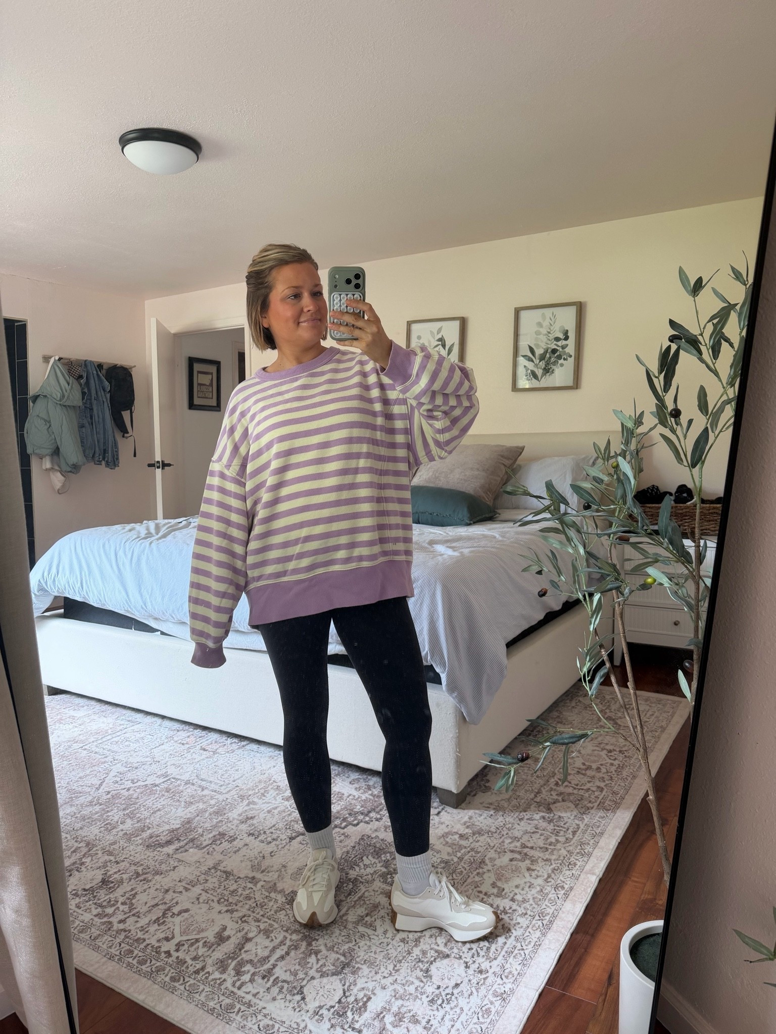 Farmers market ootd 

Wearing medium in sweatshirt

#LTKootd #LTKdayinmylife #LTKselfcare