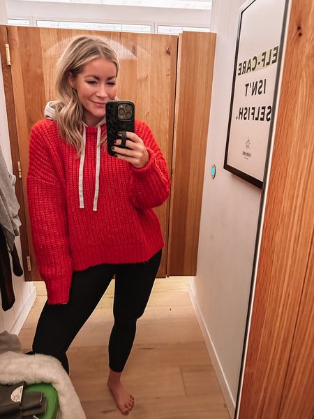 Aerie, aerie offline, aerie lounge, aerie comfy, comfy clothes, winter lounge, christmas gift, holiday gift, christmas, holiday, sweater pullover, sweater, red sweater