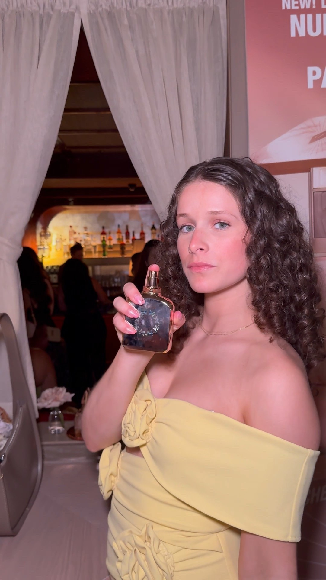 I’m a avid Charlotte Tilburysparkle 

#LTKBeauty