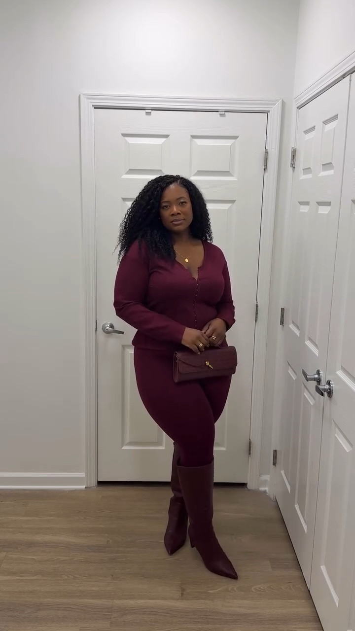 Thanksgiving Edition: What We Wearing To The Living Room🫶🏾 Comment Link to shop - wearing 1X 
Boots are old and sold out (linked similar) 
Bag: Amazon