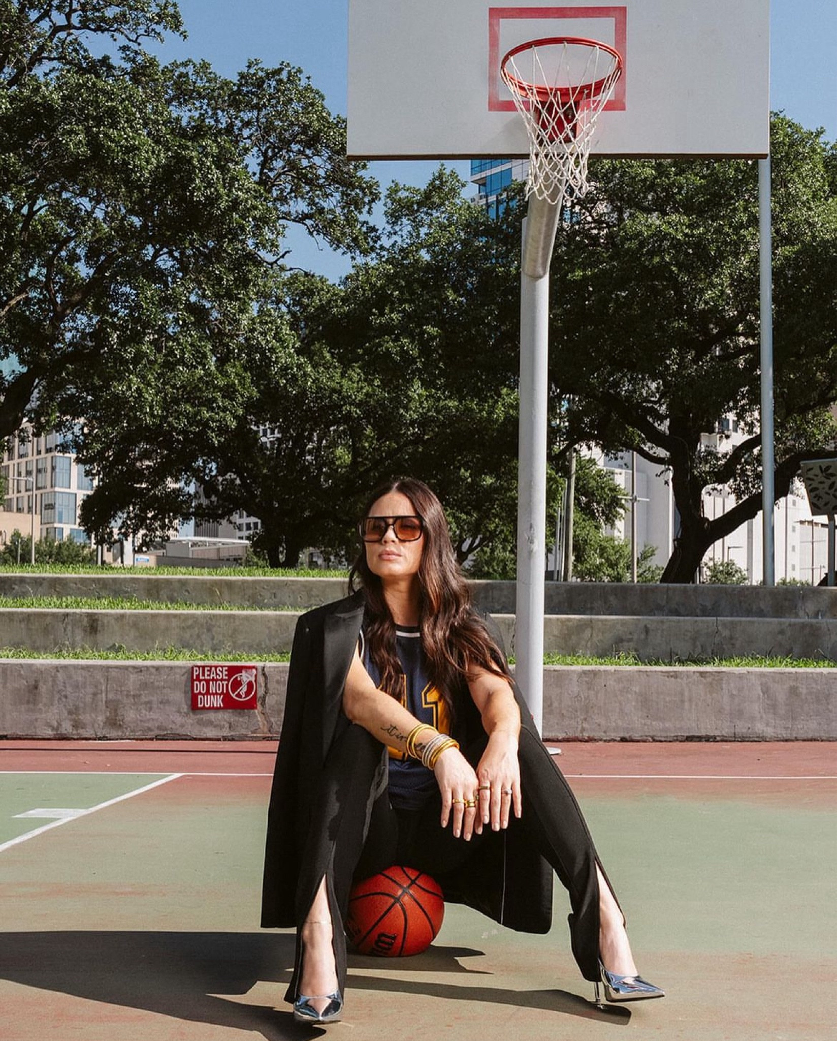 *please do not dunk* 

Sports fashion // street style fashion // basketball game // NBA 

#LTKWorkwear #LTKStyleTip #LTKShoeCrush