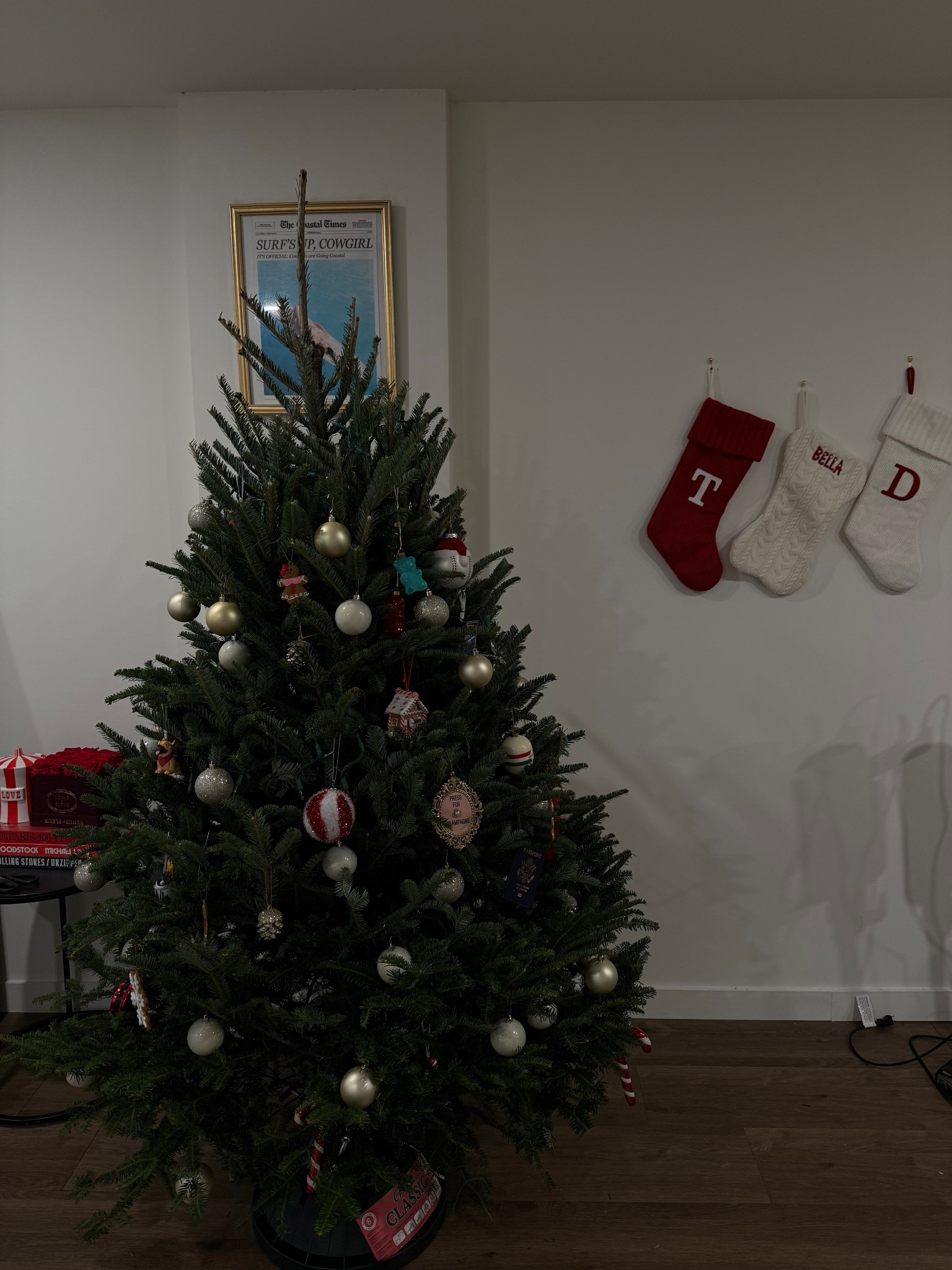 🎄🎄🎄🎄

#LTKSeasonal #LTKHoliday #LTKHome