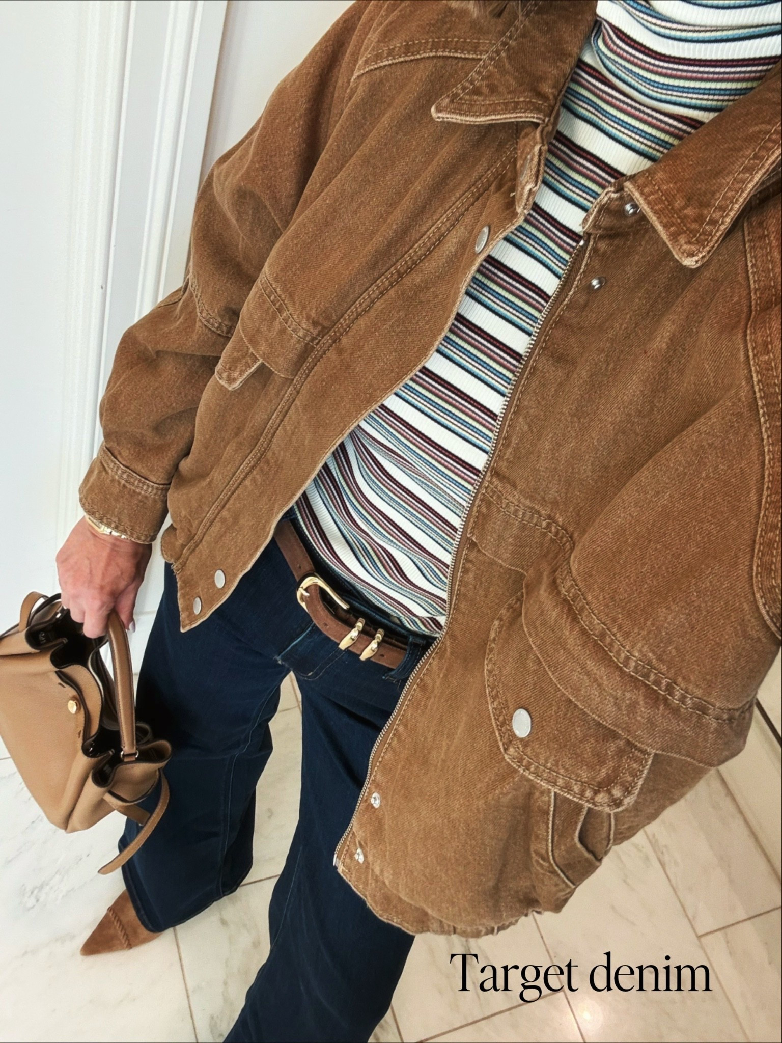 Target denim OOTD! These could be the best jeans Target has ever made. I’m 5’7 wearing size 2/25, fit tts.

#LTKootd #LTKSeasonal