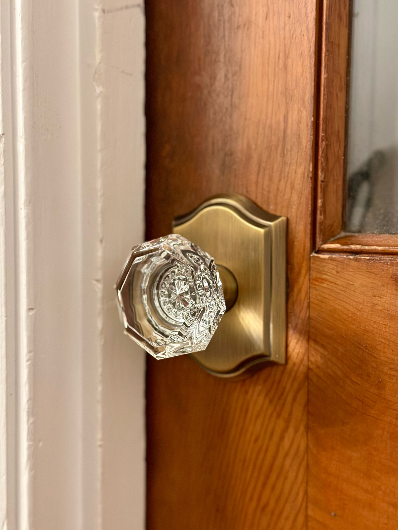 Vintage looking doorknob from Amazon 

antique, home, DIY, home improvement

#LTKfindsunder50 #LTKhome