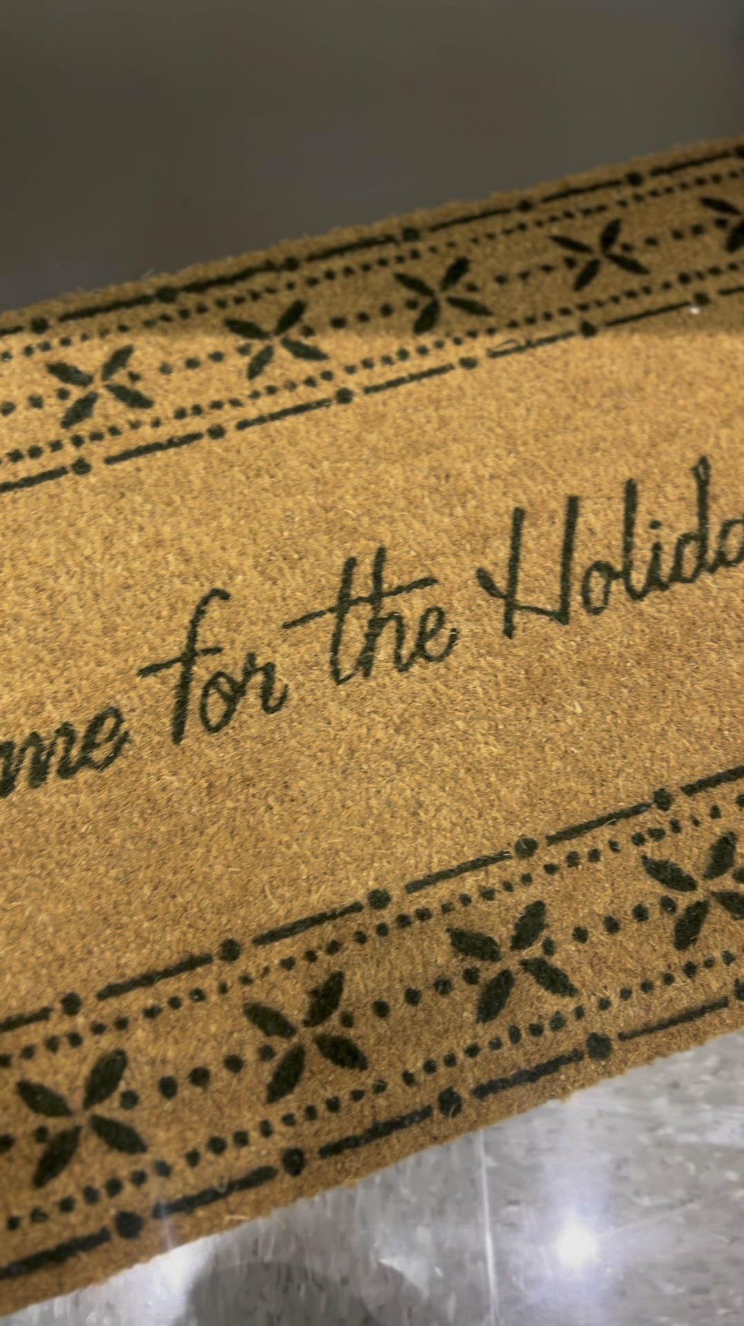 Holiday door mat. Christmas rug. Target home find 👌 

#LTKSeasonal #LTKHoliday #LTKHome