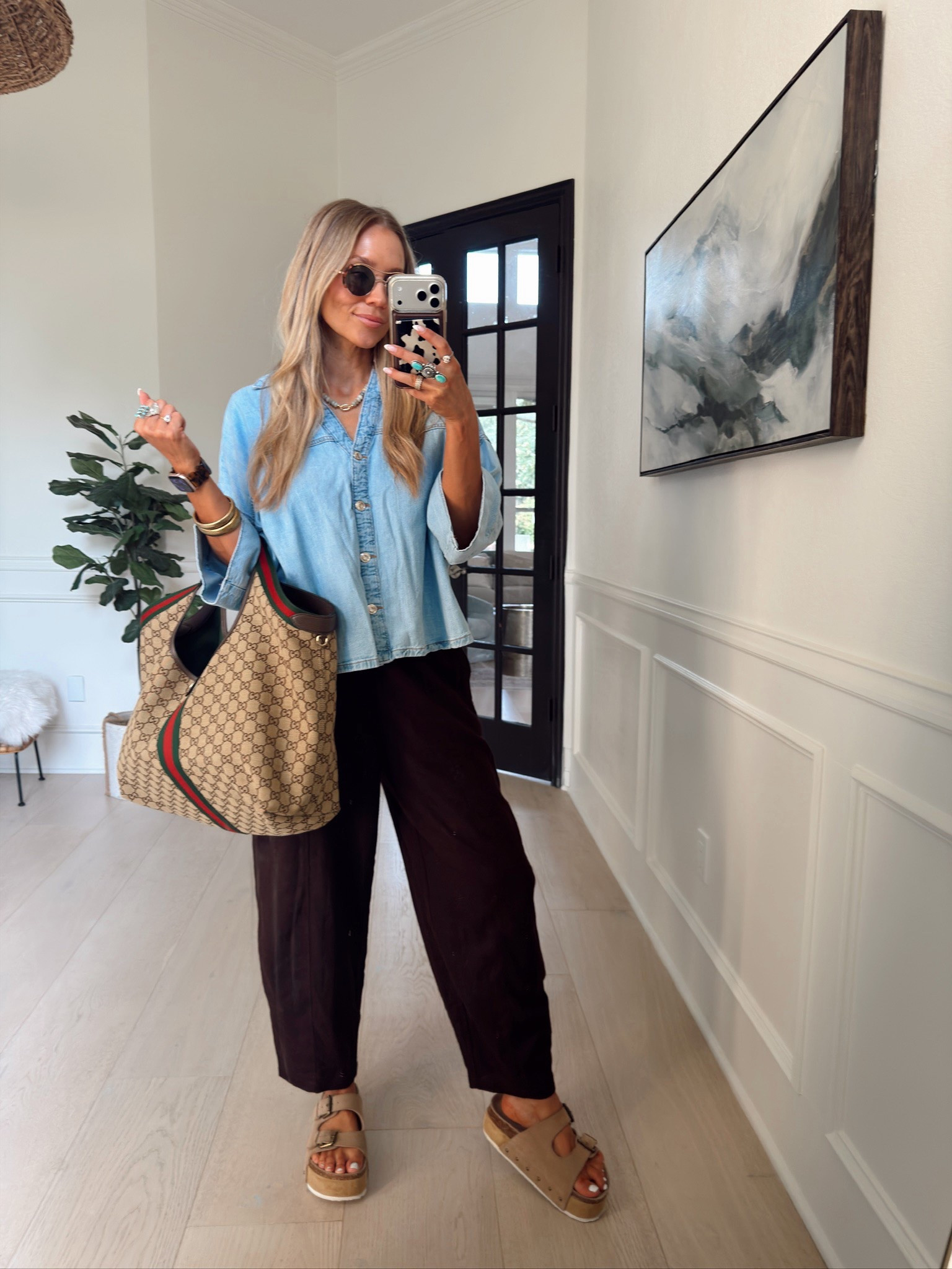Ultra chic outfit that just happens to be comfy while looking put together✨🙌🏼🤍

I’m wearing my tts in both (small) these are meant to be oversized.

5’5” // 120 lbs

#LTKootd #LTKdayinmylife #LTKgrwm