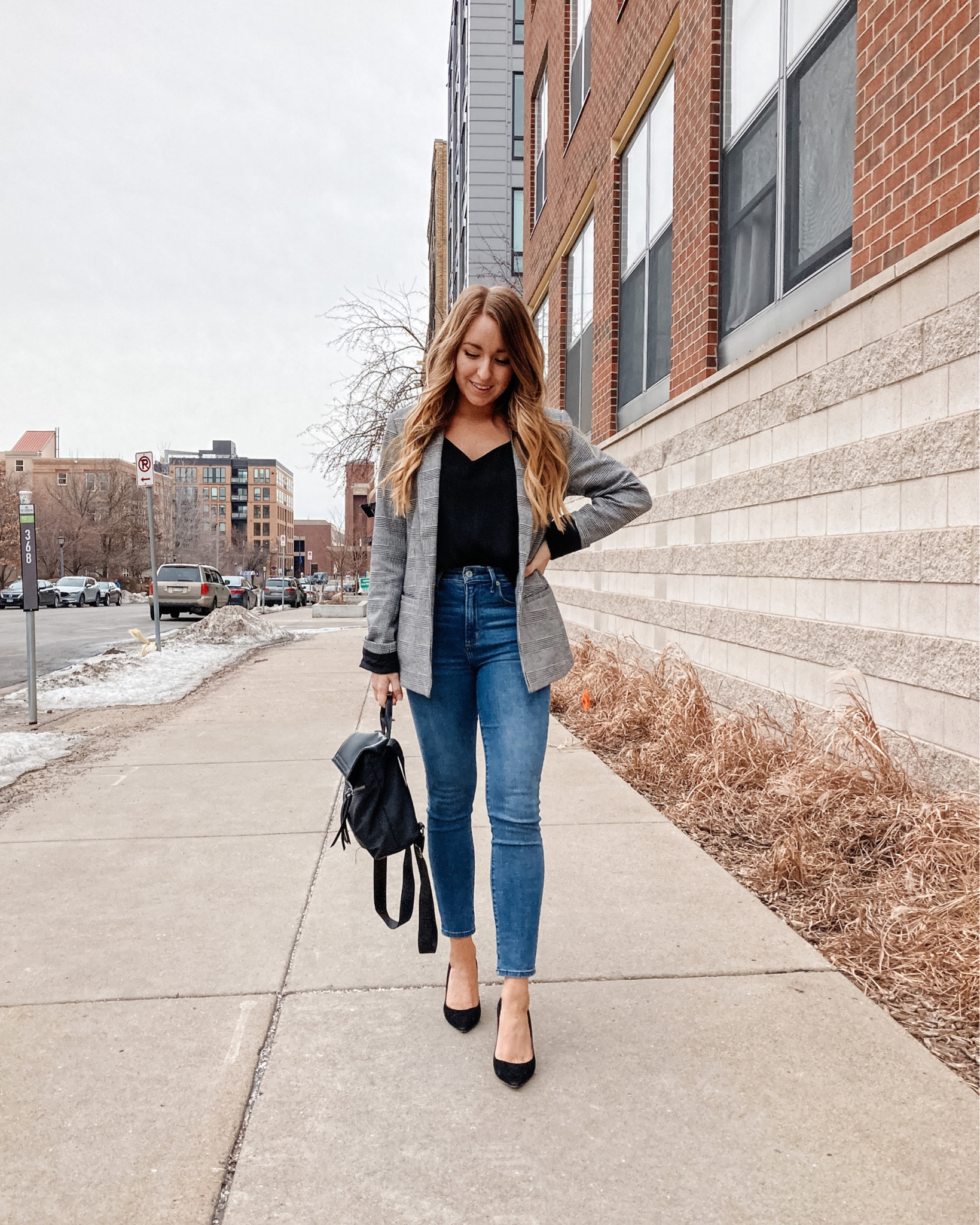 Workwear - loving the blazer trend so I can get back to wearing all the ones sitting in my closet.


Workwear, work style, blazer, blazer style, oversized blazer, plaid blazer, blazers, tweed blazer, neutral blazer, work blazer, white blazer, pink blazer, linen blazer, cotton blazer, one button blazer, two button blazer, sweater blazer, black blazer

#LTKunder50 #LTKworkwear #LTKunder100