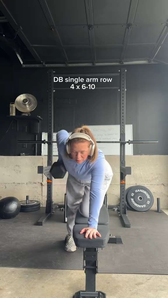 Midsize Gym Outfit of the Day | Size 10 | M/L | 5'4" 

 #LTKfitnessgoals #LTKActive #LTKMidsize