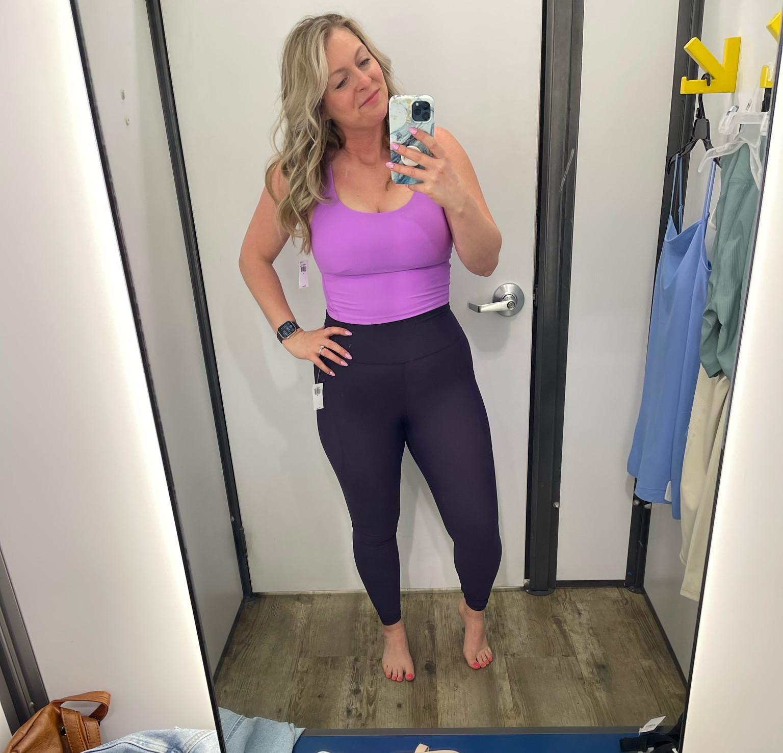 The perfect mom & gym fit 💪🏻👟

#LTKfindsunder50 #LTKmidsize #LTKfitness