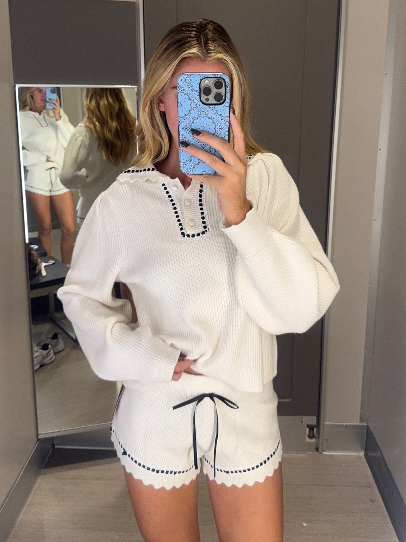 Cream and black sweater shorts set🤭 so cozy for working from home or cute to style out and about

#LTKSeasonal #LTKFindsUnder50 #LTKStyleTip