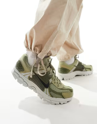 Nike Zoom Vomero 5 sneakers in green multi | ASOS (Global)