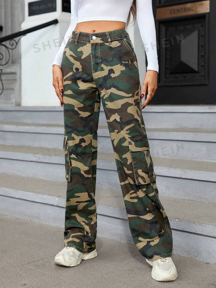 SHEIN EZwear Camo Print Flap Pocket Cargo Jeans | SHEIN