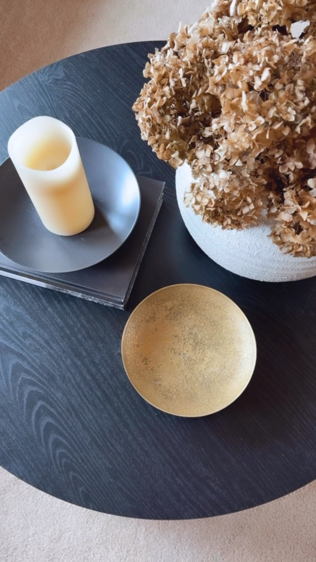 Affordable home staging that looks high-end. Quick shop all the pieces I used to style this home for sale.

#LTKSaleAlert #LTKHome