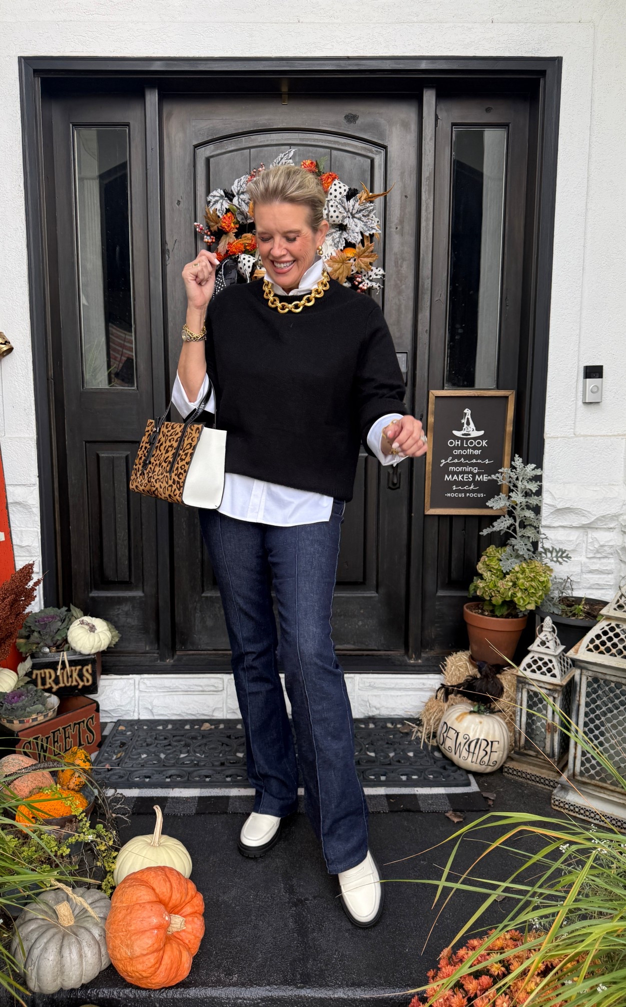 🚨 promo codes

Quince fall outfit Inspo 

Black/white/Navy combo

The black Fall sweater you’ll wear on repeat✔️

Cashmere mere and I don’t know how Quince makes such high quality Cashmere at such affordable prices! 
Fits tts Styled Accessories I am in a med 

Quince white leather platform loafers! So good and affordable comfortable and fit tts 

🚨Use code  INFG-25DARCY10  
New customers will receive 10% off their first purchase 

My Go to fall basics 
A Chicos white no iron button up
Tts is a size 0

Spanx dark denim with front seam detail and a slight flare 
Tts in a med 
🚨Use code Deardarcyxspanx to save 10% 

Leopard calf skin and white leather bag- handmade (one of a kind)
Linked similar 

Bold gold jewelry by Julie Vos 
Large link necklace and bracelet 

#LTKWorkwear #LTKFindsUnder100 #LTKStyleTip